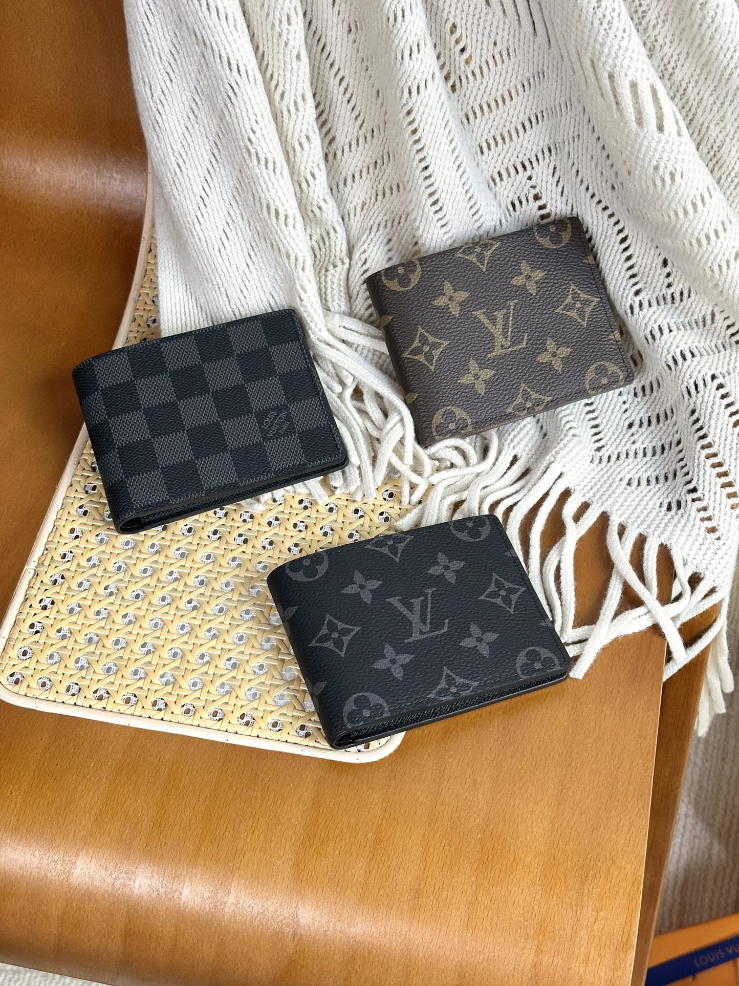 新版 LOUIS VUITTON  涂层帆布拼皮 路易威登 信用卡 护照包  短夹 M64501 M64502 M64411