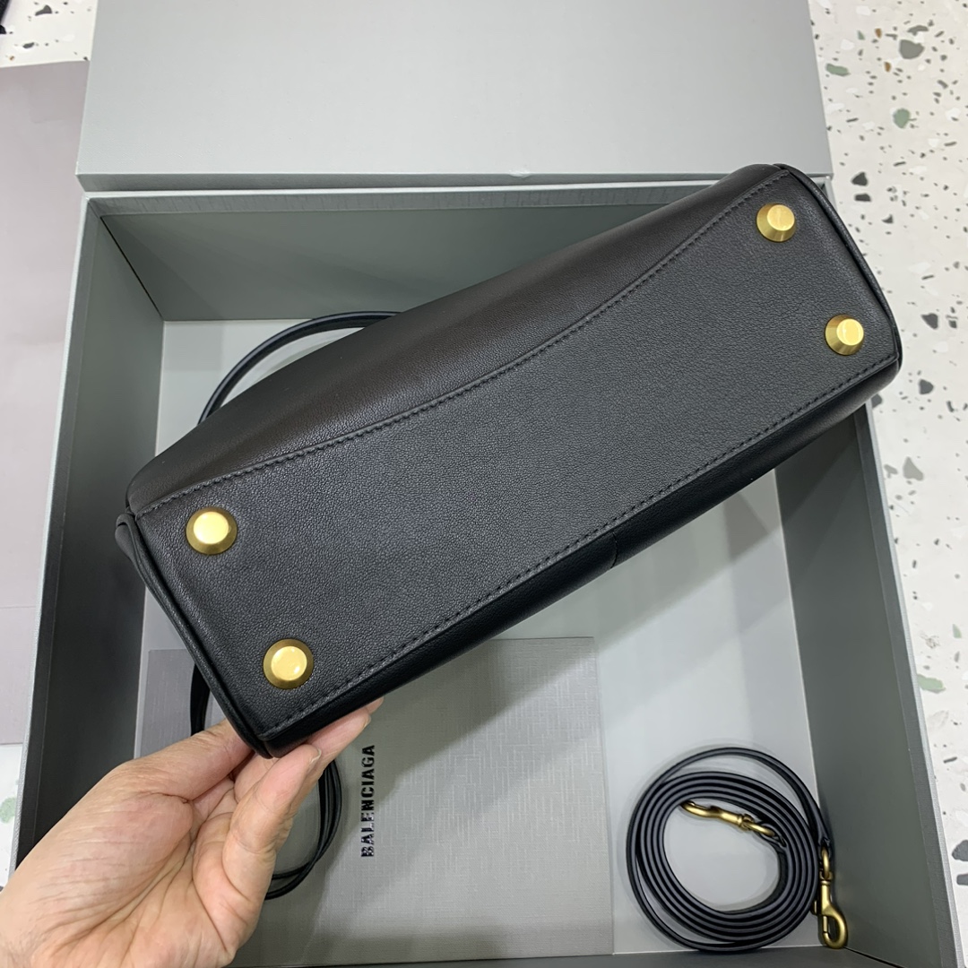 Balencia Rodeo 巴黎世家 皮革  牛皮 时尚 手机包 单肩包 斜跨 手提包 腰包 男女同款 大号/中号/小号/mini  7897442AA4V1000 7897722 7897792 7954562