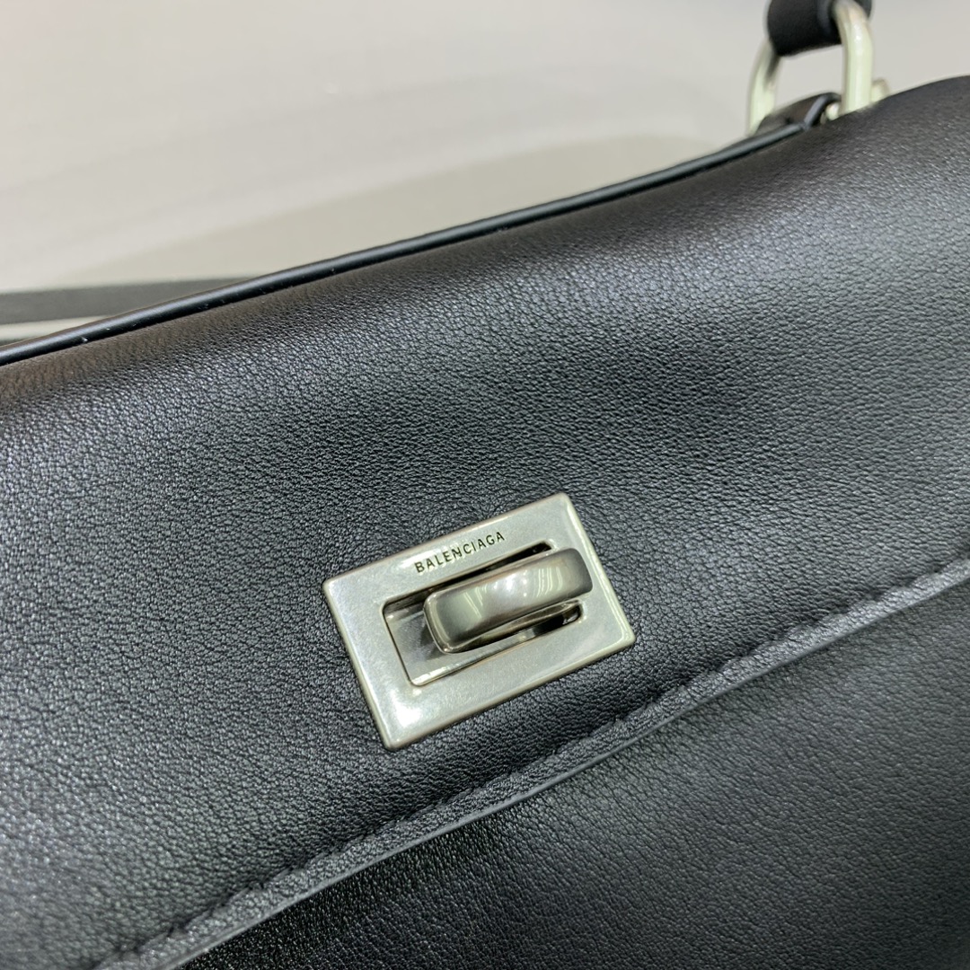  银标 Balencia Rodeo 巴黎世家 皮革  牛皮 时尚 手机包 单肩包 斜跨 手提包 腰包 男女同款 大号/中号/小号/mini 7897442AA4U1000/7897722/7897792/7954562