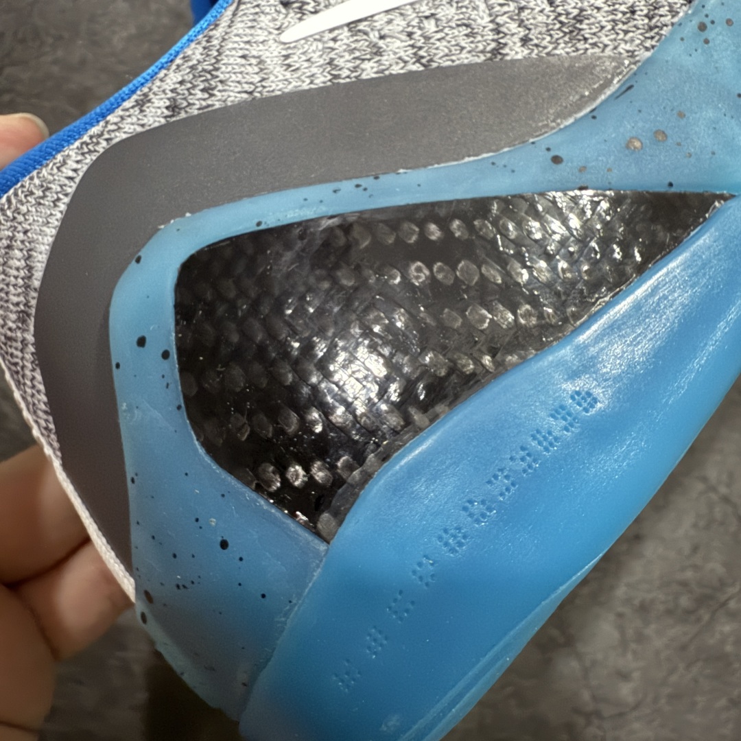  KOBE 9 ELITE LOW 科比9 低筒 篮球鞋 实战鞋 球鞋 男鞋 波鞋 灰蓝 677992-041