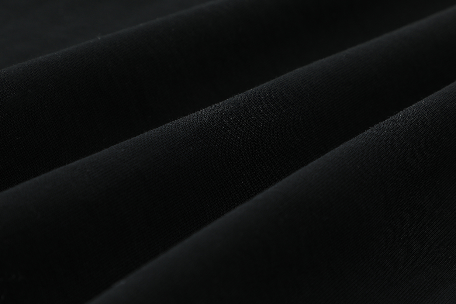 MIU MIU 微标刺绣撞色 字母logo圆领 短袖 T恤 夏季 白色 黑色 