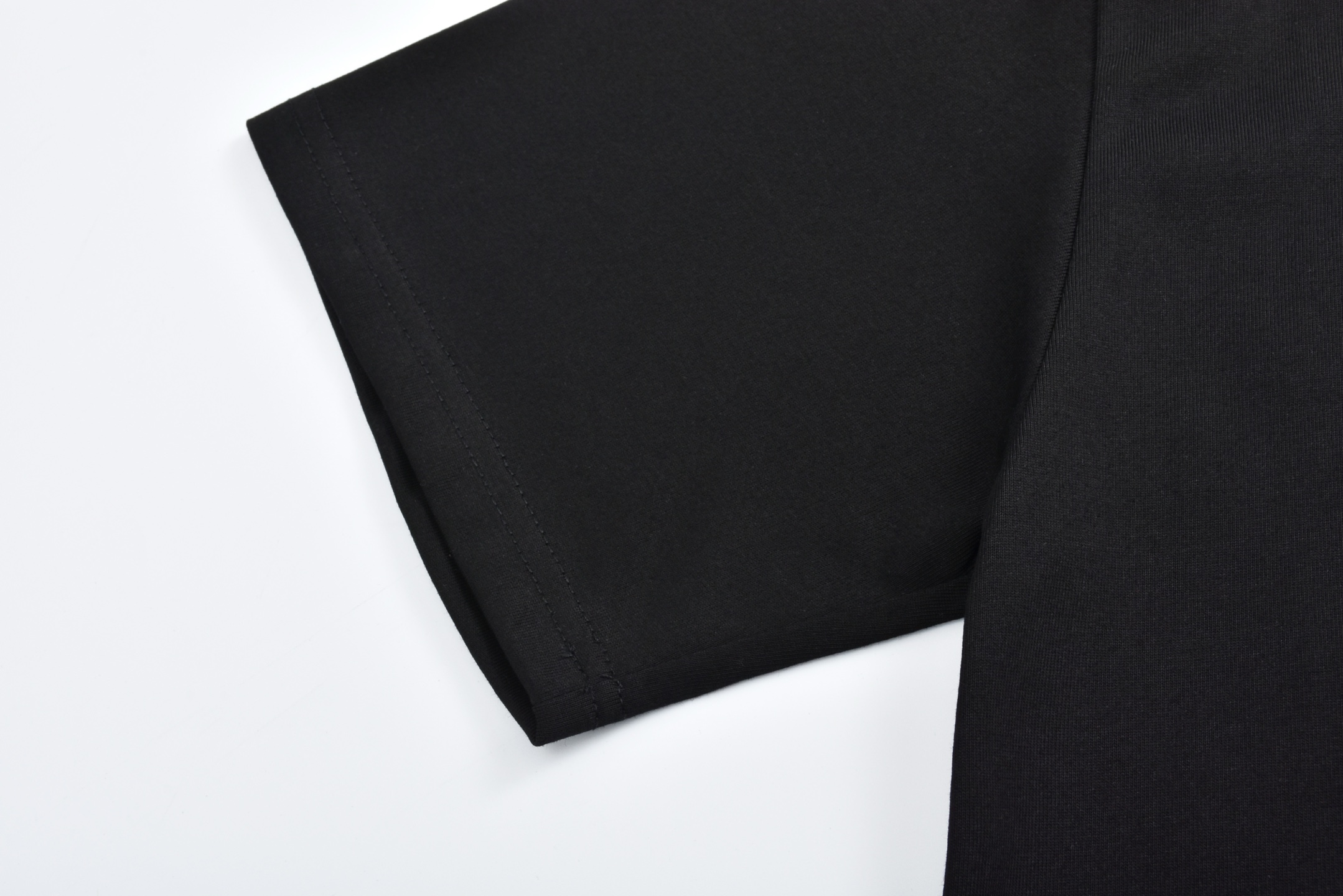 Moncler 蒙口  标识刺绣 字母提花 圆领 宽松 透气 短袖T恤 白色 黑色-20 K10918C001189AJS034