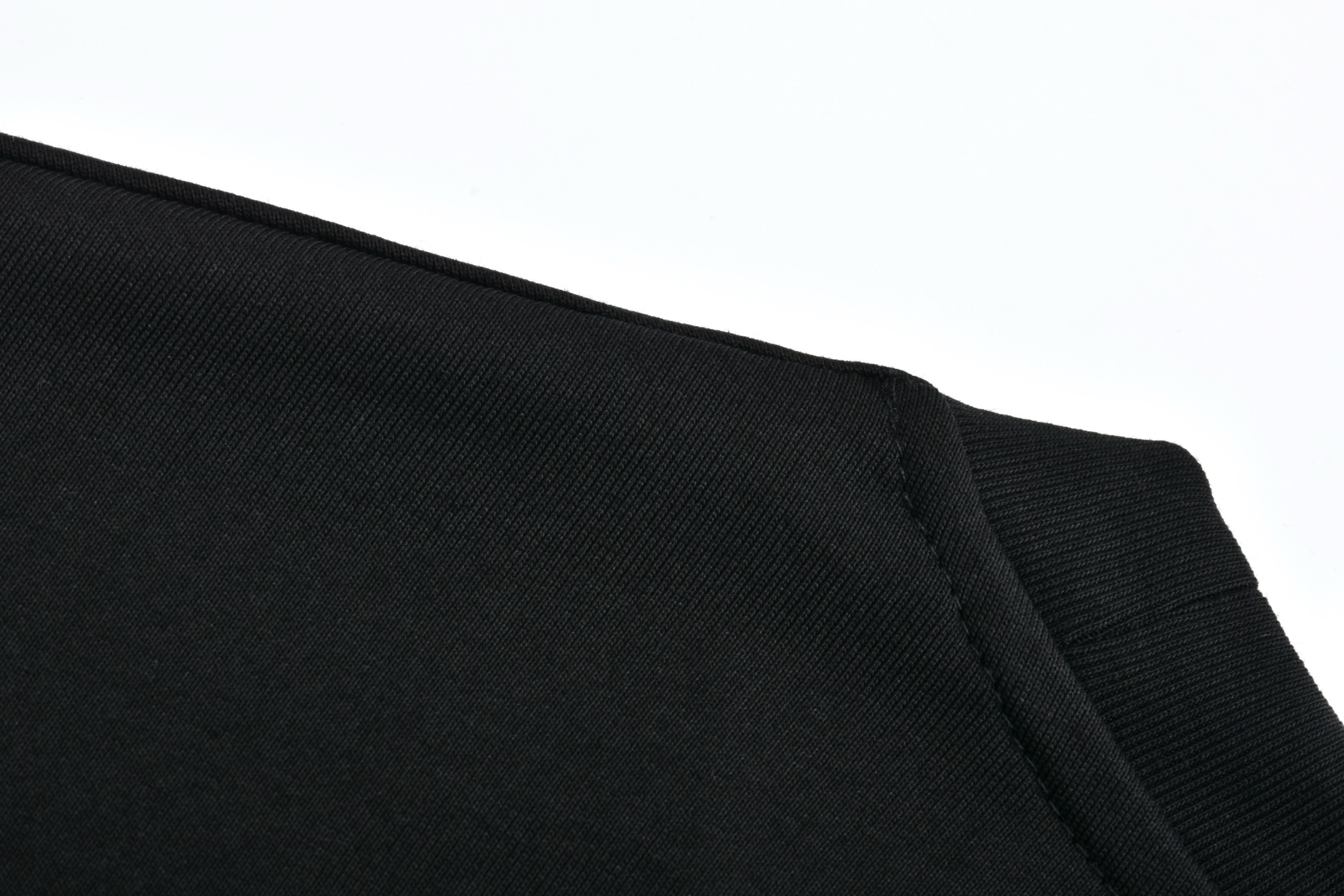 Moncler 蒙口  标识刺绣 字母提花 圆领 宽松 透气 短袖T恤 白色 黑色-20 K10918C001189AJS034