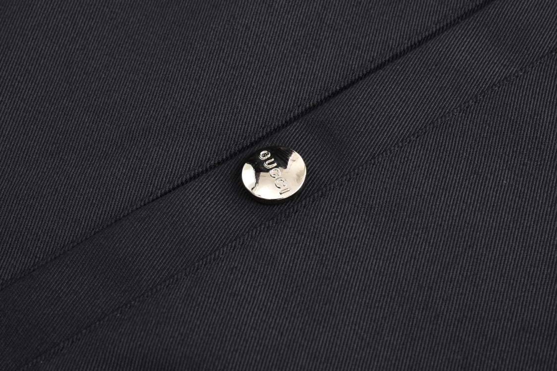 GUCCl 古驰 双面 穿教练夹克 外套 纯色 斜纹 尖领 长袖 凤搂 黑色-35 787295-ZARAH-1000