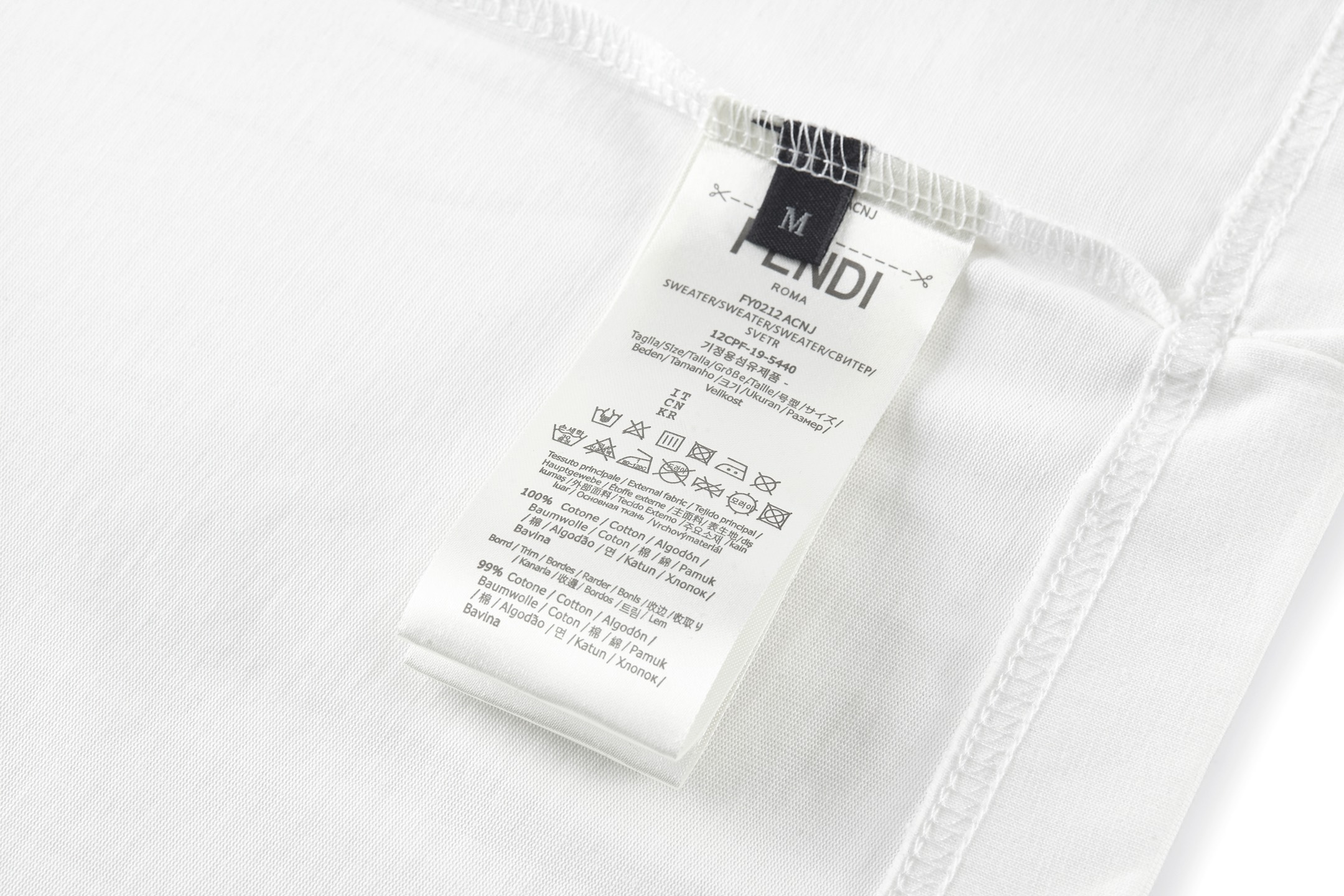 FENDI S225 芬迪 刺绣标识logo  圆领T恤 短袖  黑色 白色-15 FY1319ATAF0QB0