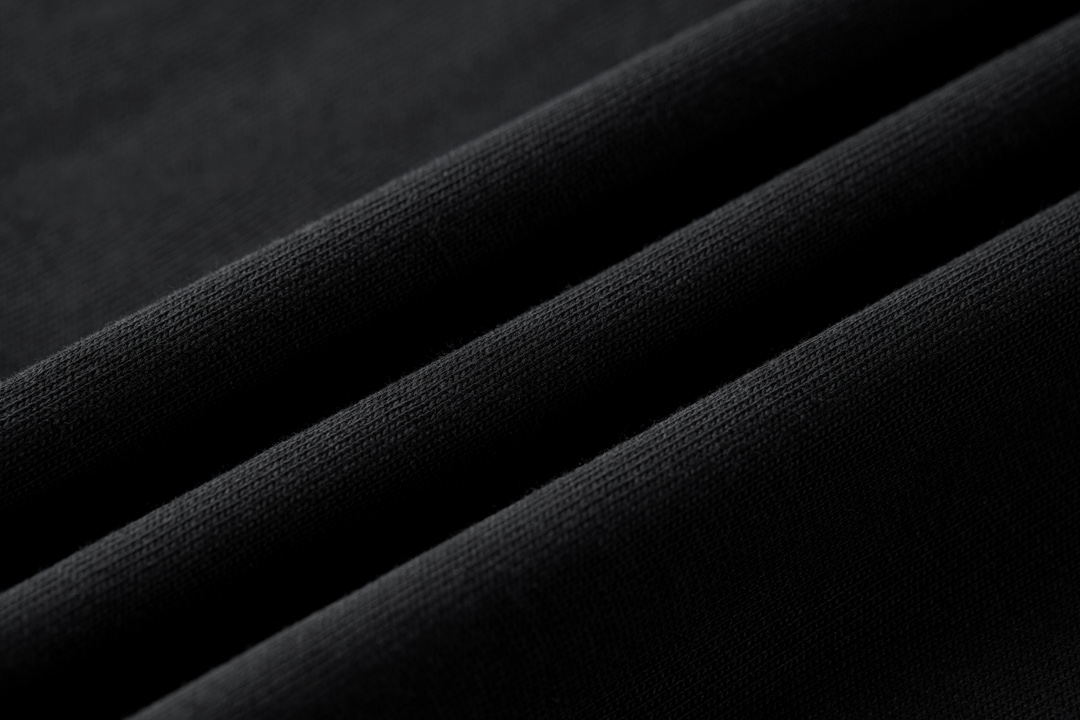  LOUIS VUITTON 路易威登 LV 珍珠绣花  夏季 T恤 男女同款  短袖  黑色A5