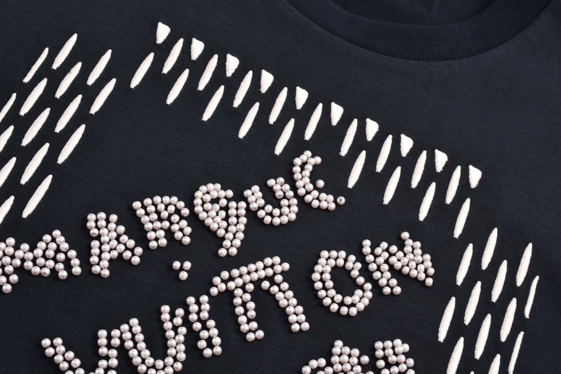 LOUIS VUITTON 路易威登 LV 珍珠绣花  夏季 T恤 男女同款  短袖  白色 藏青色A5