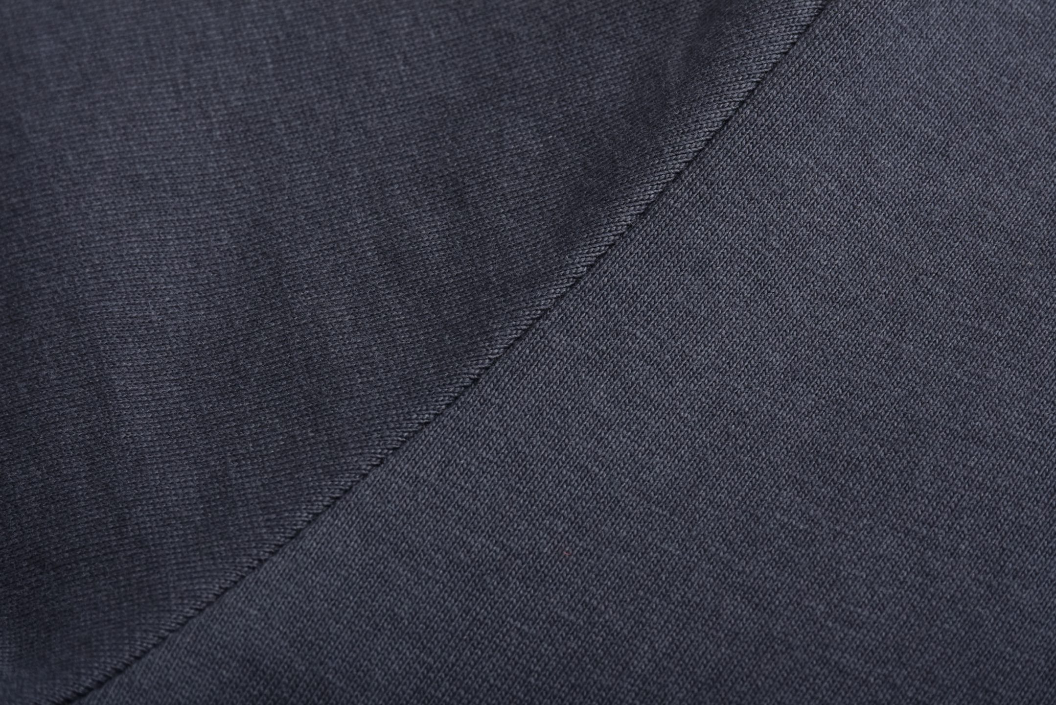 FENDI 芬迪 盾牌刺绣 圆领T恤 短袖  夏季 男女同款 蓝色-A5 FY0936AU9DF0QB0