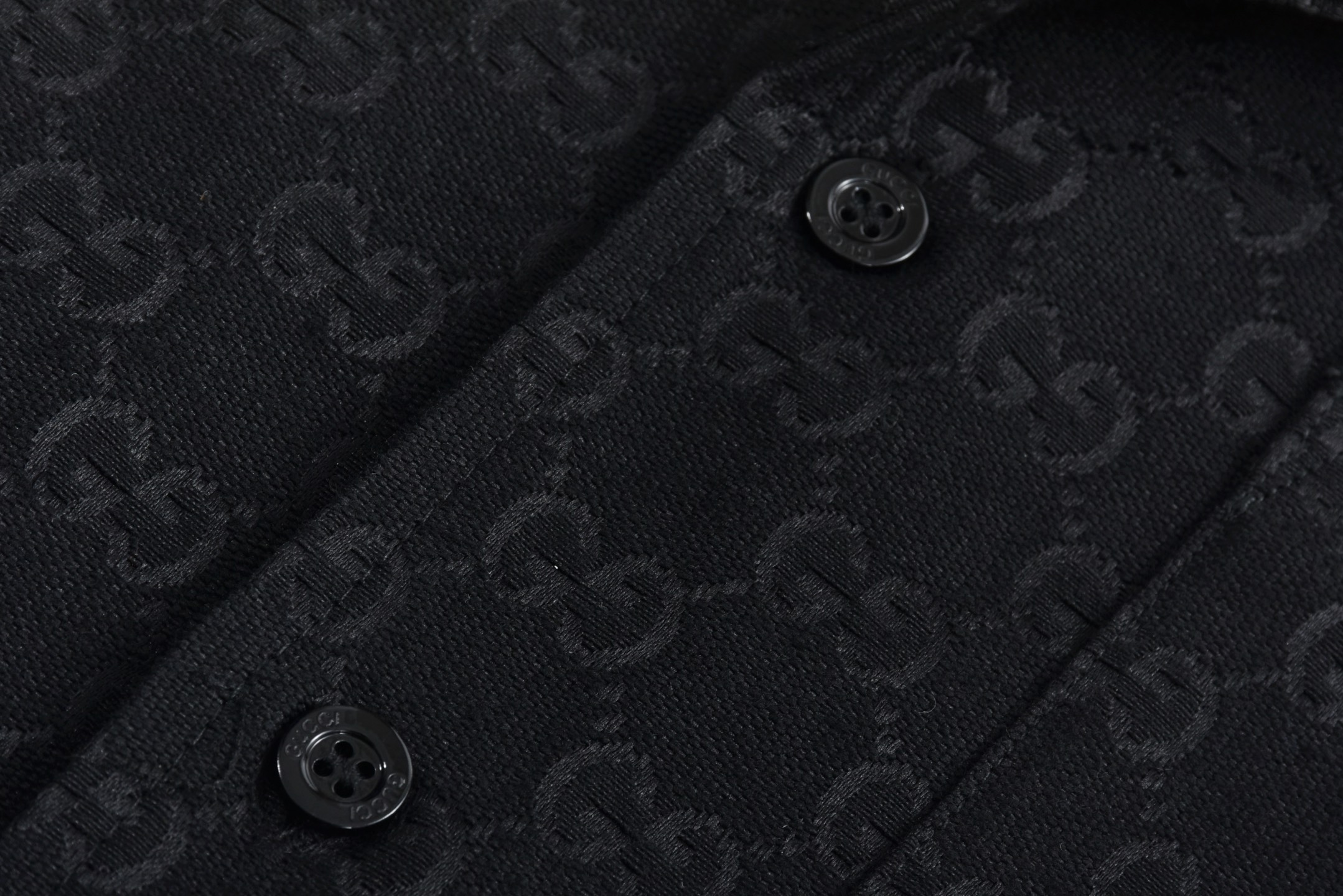 GUCCI 古驰 老花满印 翻领 单排扣 衬衫  T恤 圆领 夏季 短袖  黑色-B2  