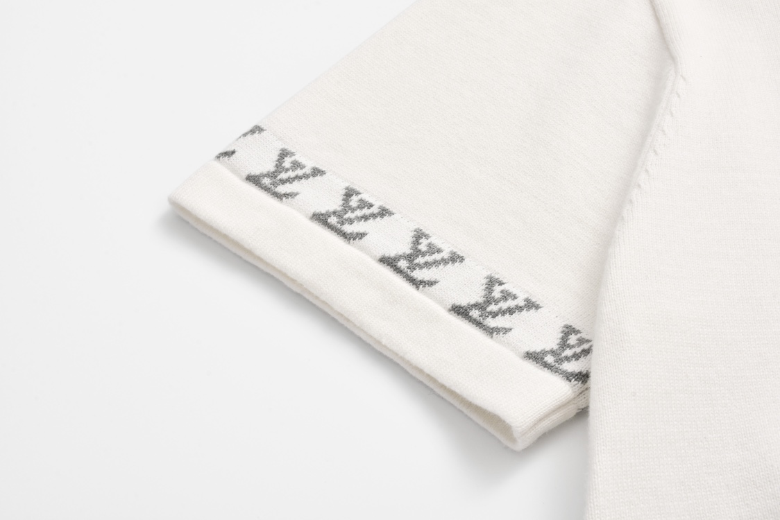 LOUIS VUITTON 路易威登 字母袖毛织短袖 圆领 T 恤 上衣 夏款 白色-B0 1AFQS9