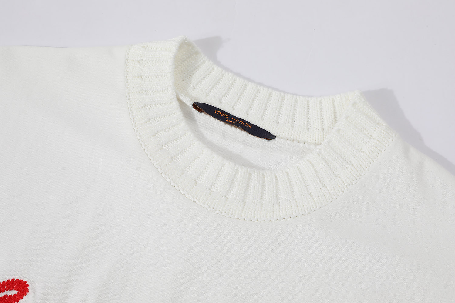 LOUIS VUITTON 路易威登 LV 字母刺绣 圆领  夏季 T恤 男女同款  短袖 白色A5