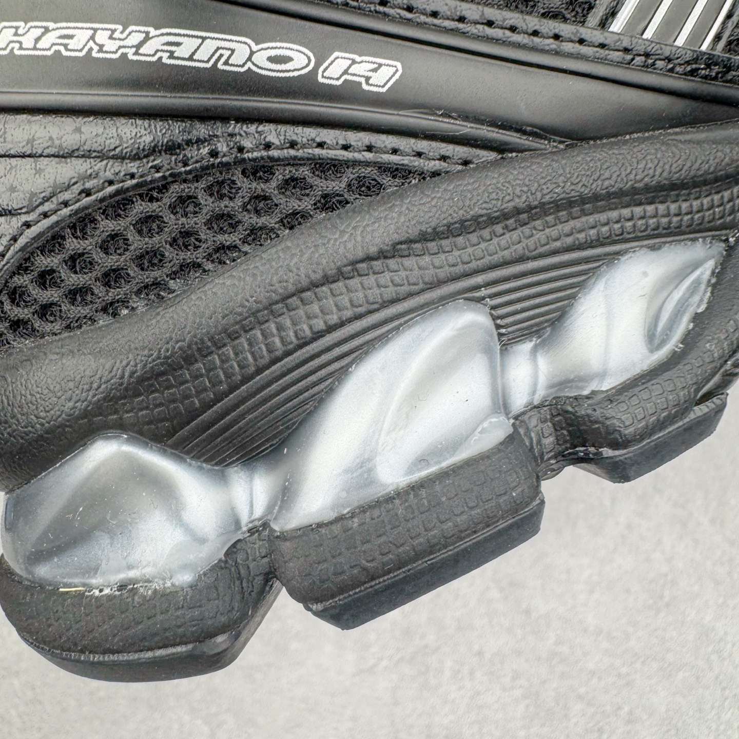 ASICS GEL-KAYANO K14 亚瑟士  低筒 减震 户外机能 运动鞋 跑步鞋  休闲鞋 板鞋 波鞋 男女同款  黑色 1201A019-006