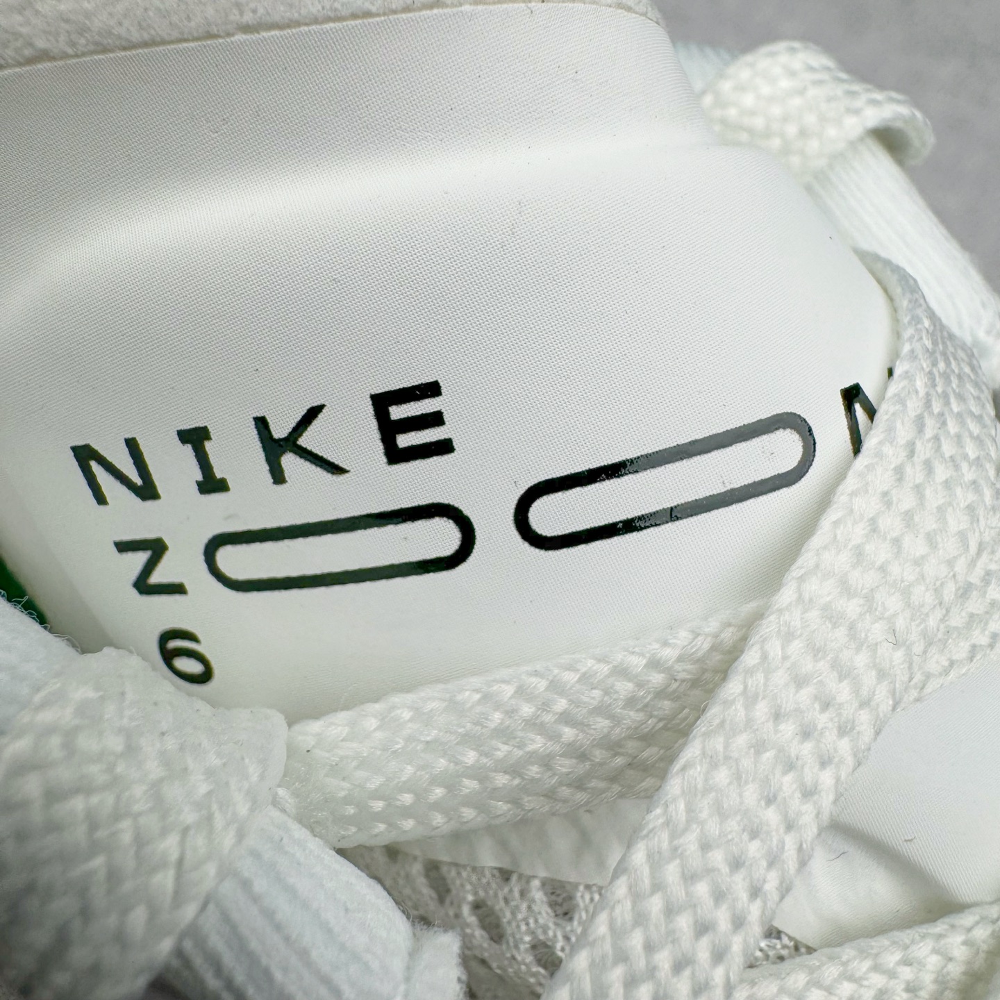 Zomm Fly6 竞速飞行6代 低筒 轻质缓震透气休闲运动 跑步鞋 波鞋 真碳板 