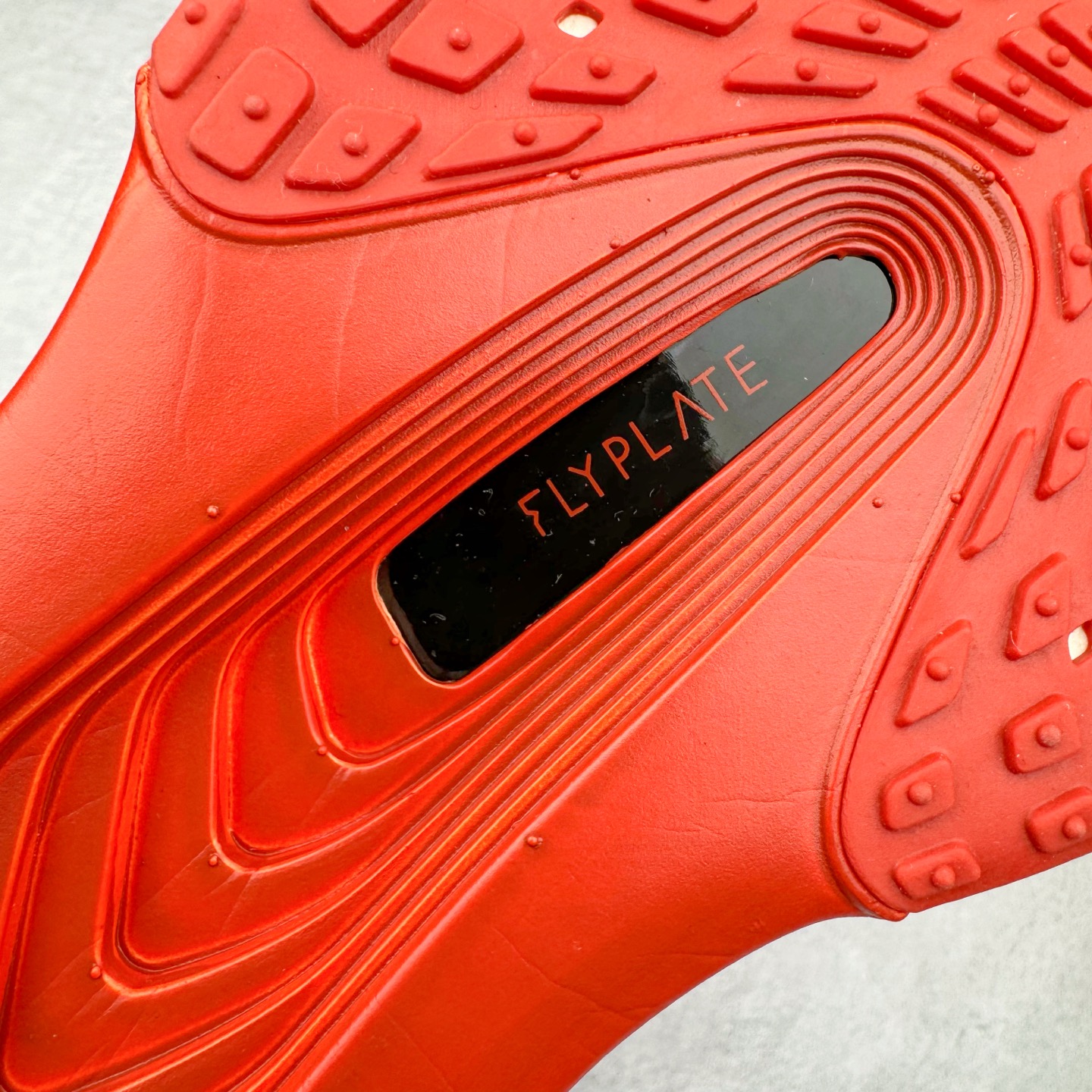 Zomm Fly6 竞速飞行6代 低筒 轻质缓震透气休闲运动 跑步鞋 波鞋 真碳板 