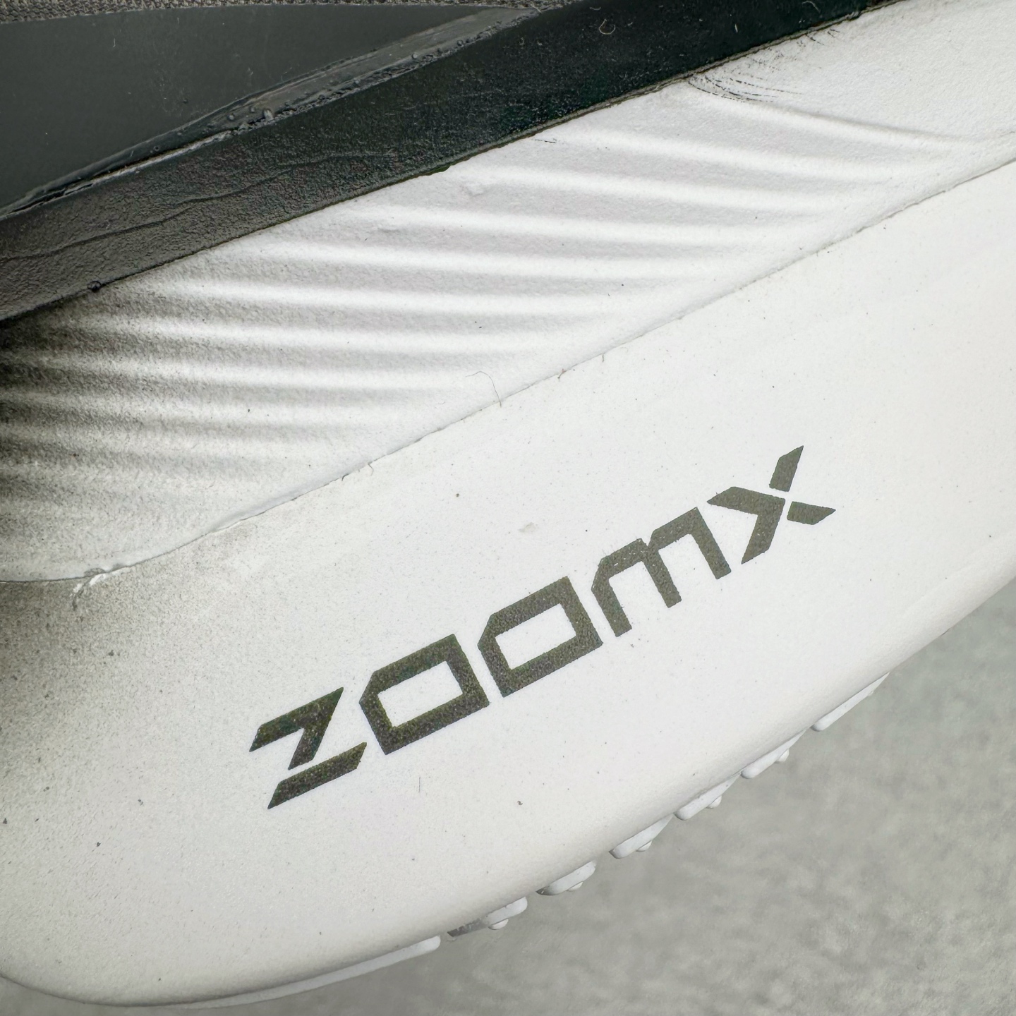  Zomm Fly6 竞速飞行6代 低筒 轻质缓震透气休闲运动 跑步鞋 波鞋 真碳板 黑灰色 FN8455 FN8454-001