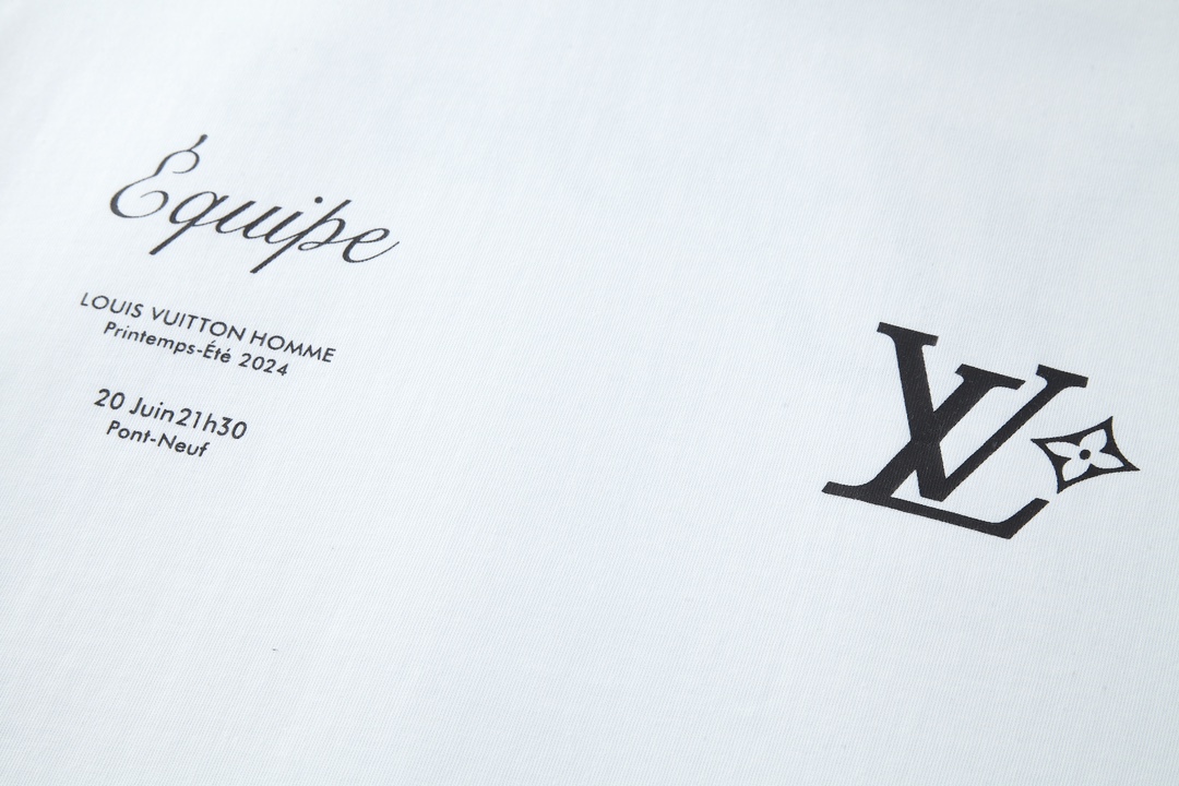 LOUIS VUITTON 路易威登 LV 维港大秀员工限定 夏季 T恤 男女同款  短袖  白色 黑色A5