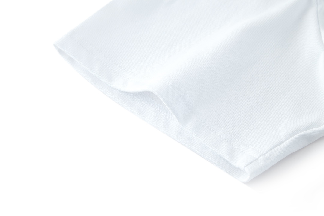 LOUIS VUITTON 路易威登 LV 维港大秀员工限定 夏季 T恤 男女同款  短袖  白色 黑色A5