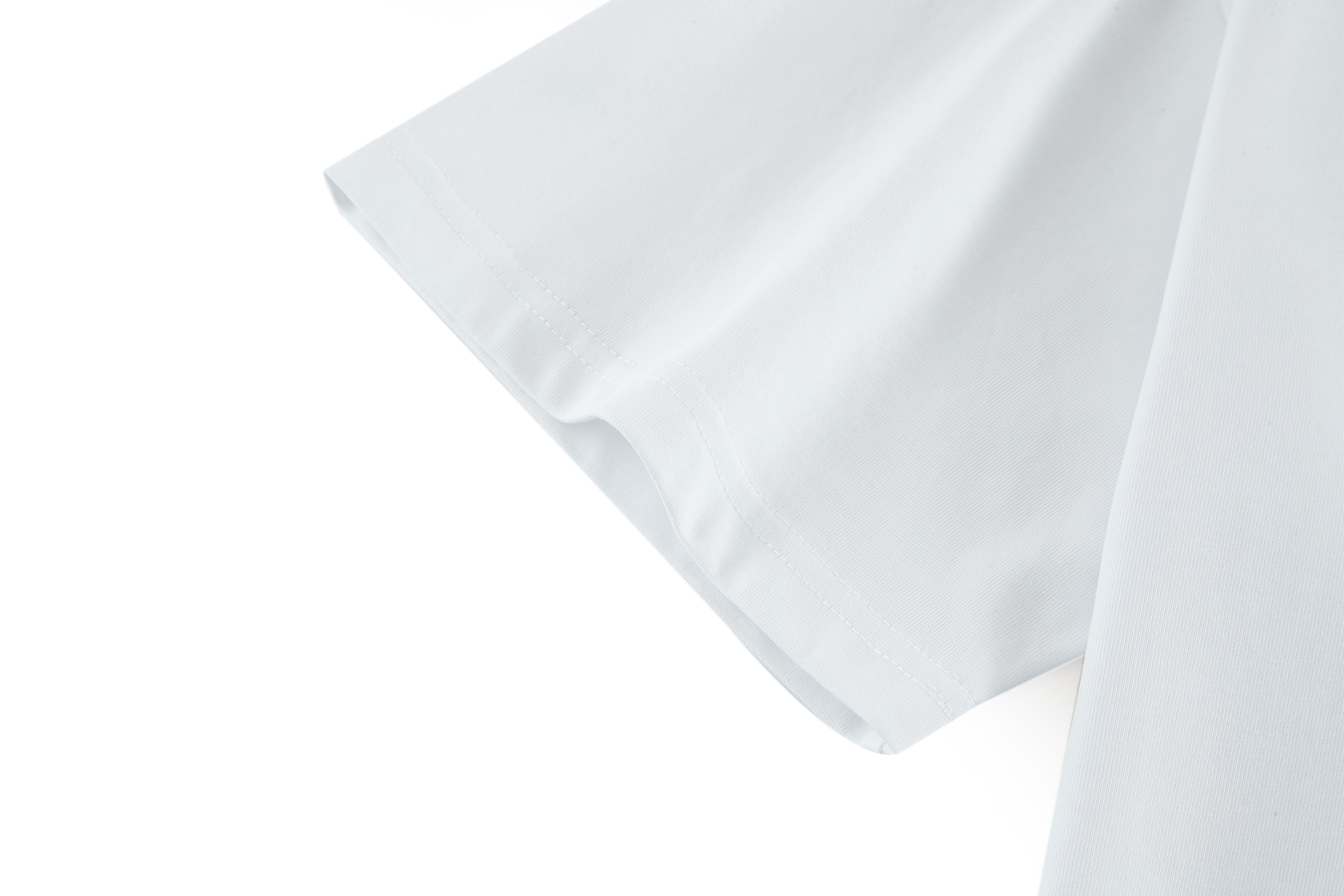  GUCCI 古驰 红领双G蛇印花  T恤 圆领 夏季 短袖 男女同款   白色-A5