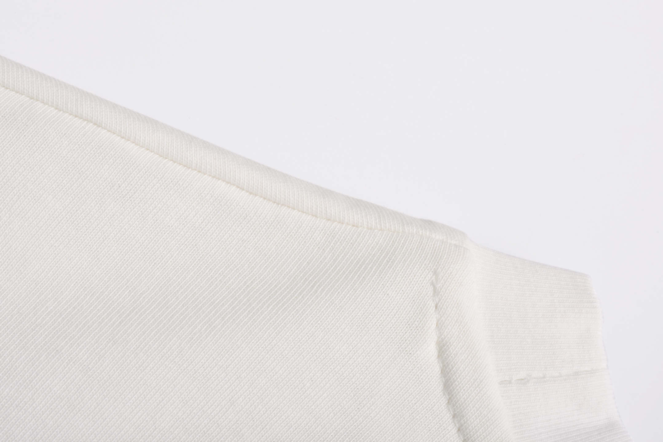 LOUIS VUITTON 路易威登 LV  四叶草衬衫夏季 T恤 男女同款  短袖 米白A5