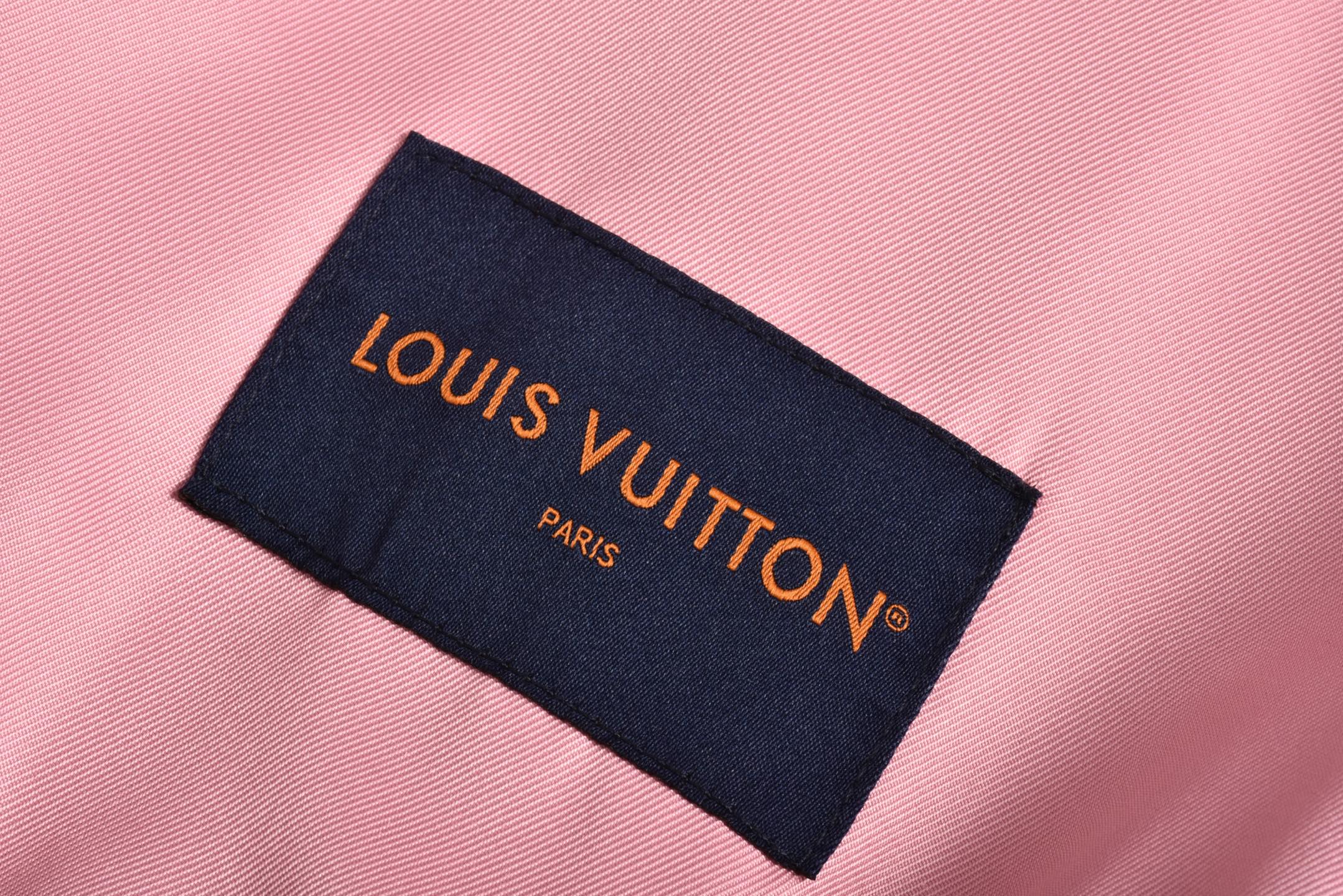 LOUIS VUITTON 路易威登 LV 绒面麂皮满印拉链立领夹克 外套 凤搂  粉色-D0