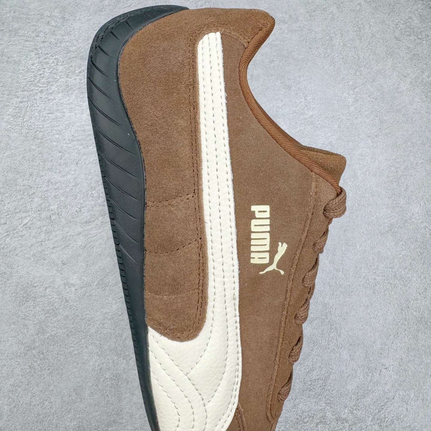 PUMA  Speedcat  圆头系带 二层绒面皮防滑耐磨 低筒 舒适时尚 赛车 跑步鞋 休闲鞋 波鞋 深棕色 406329-31