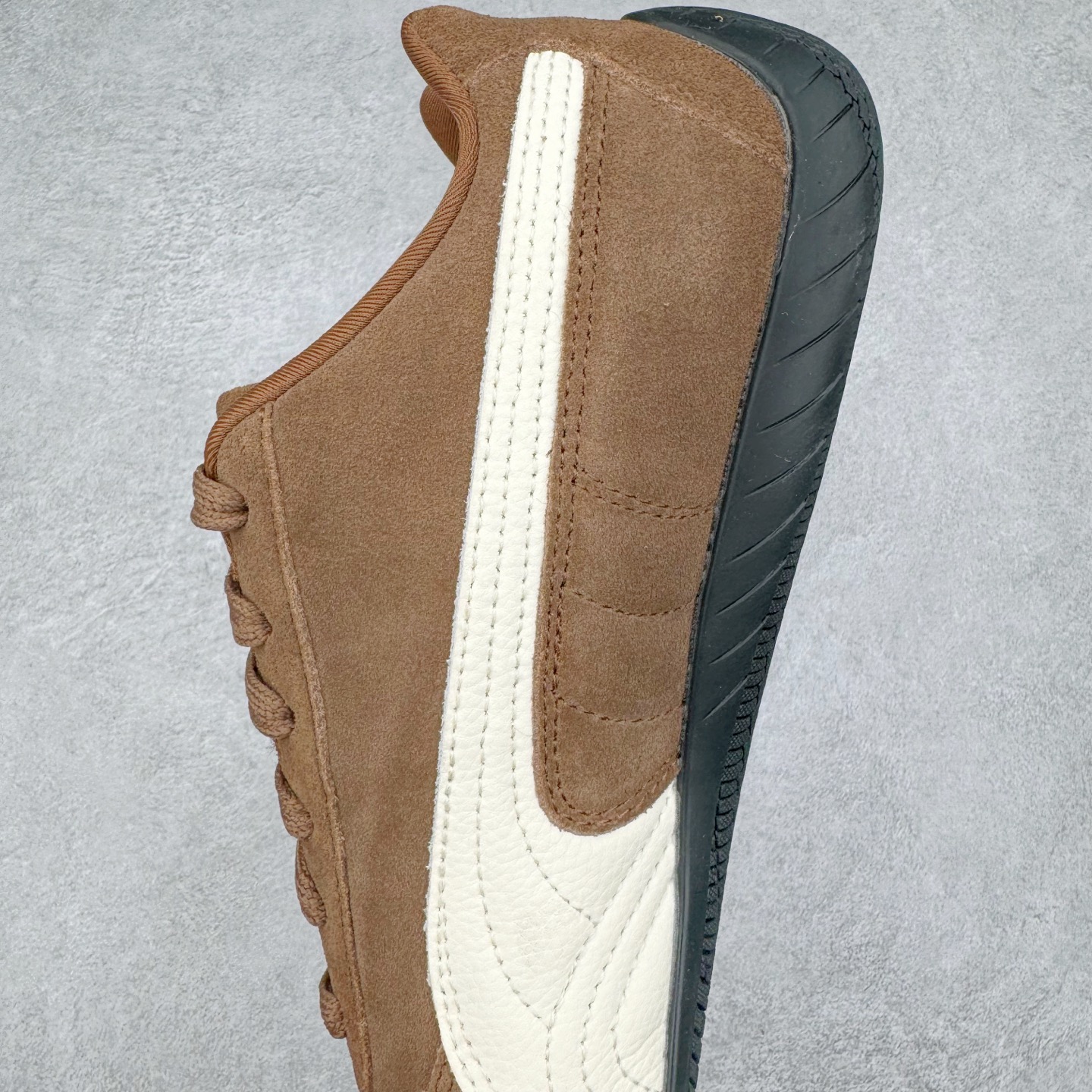 PUMA  Speedcat  圆头系带 二层绒面皮防滑耐磨 低筒 舒适时尚 赛车 跑步鞋 休闲鞋 波鞋 深棕色 406329-31