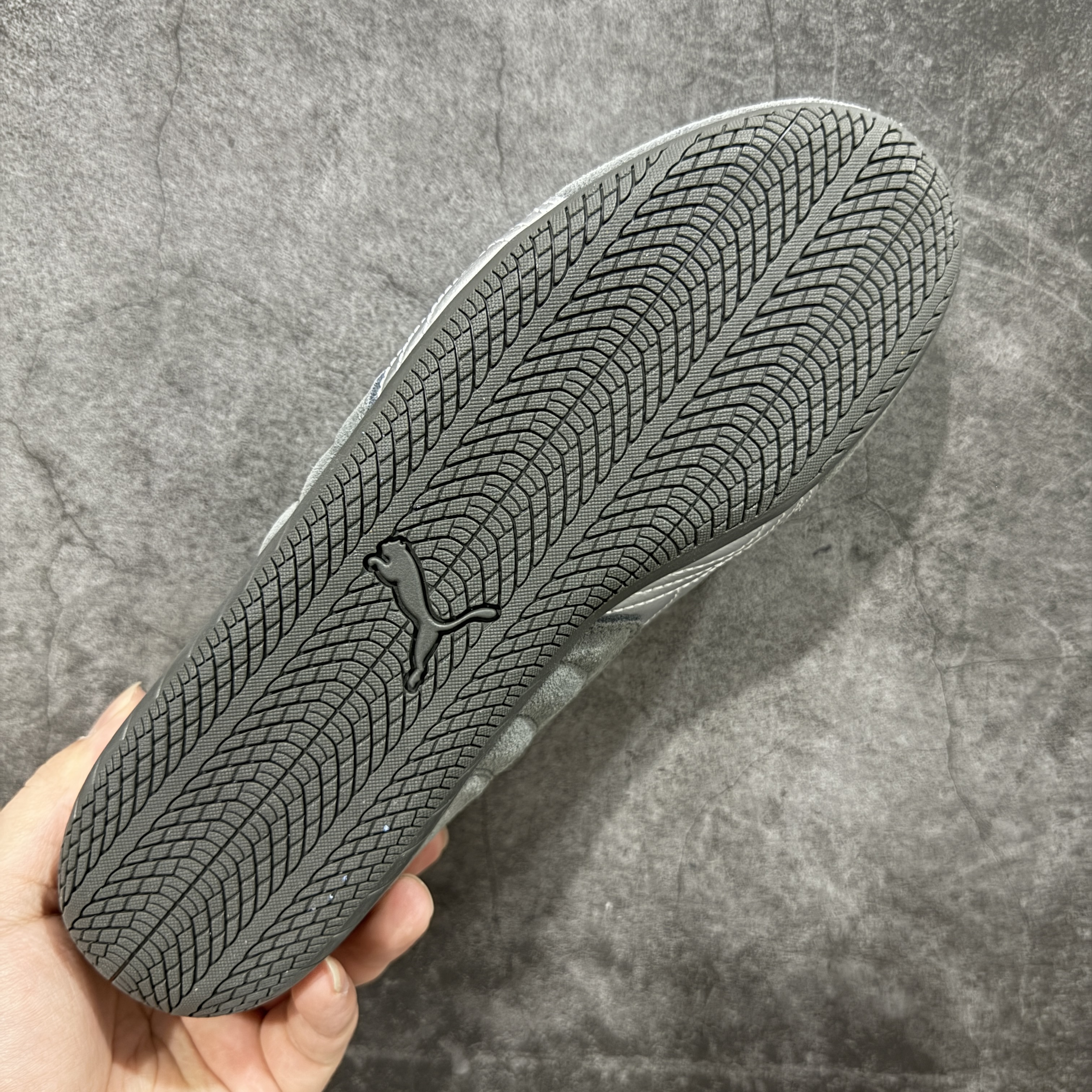 PUMA  Speedcat  圆头系带 二层绒面皮防滑耐磨 低筒 舒适时尚 赛车 跑步鞋 休闲鞋 波鞋 灰色 403902-03