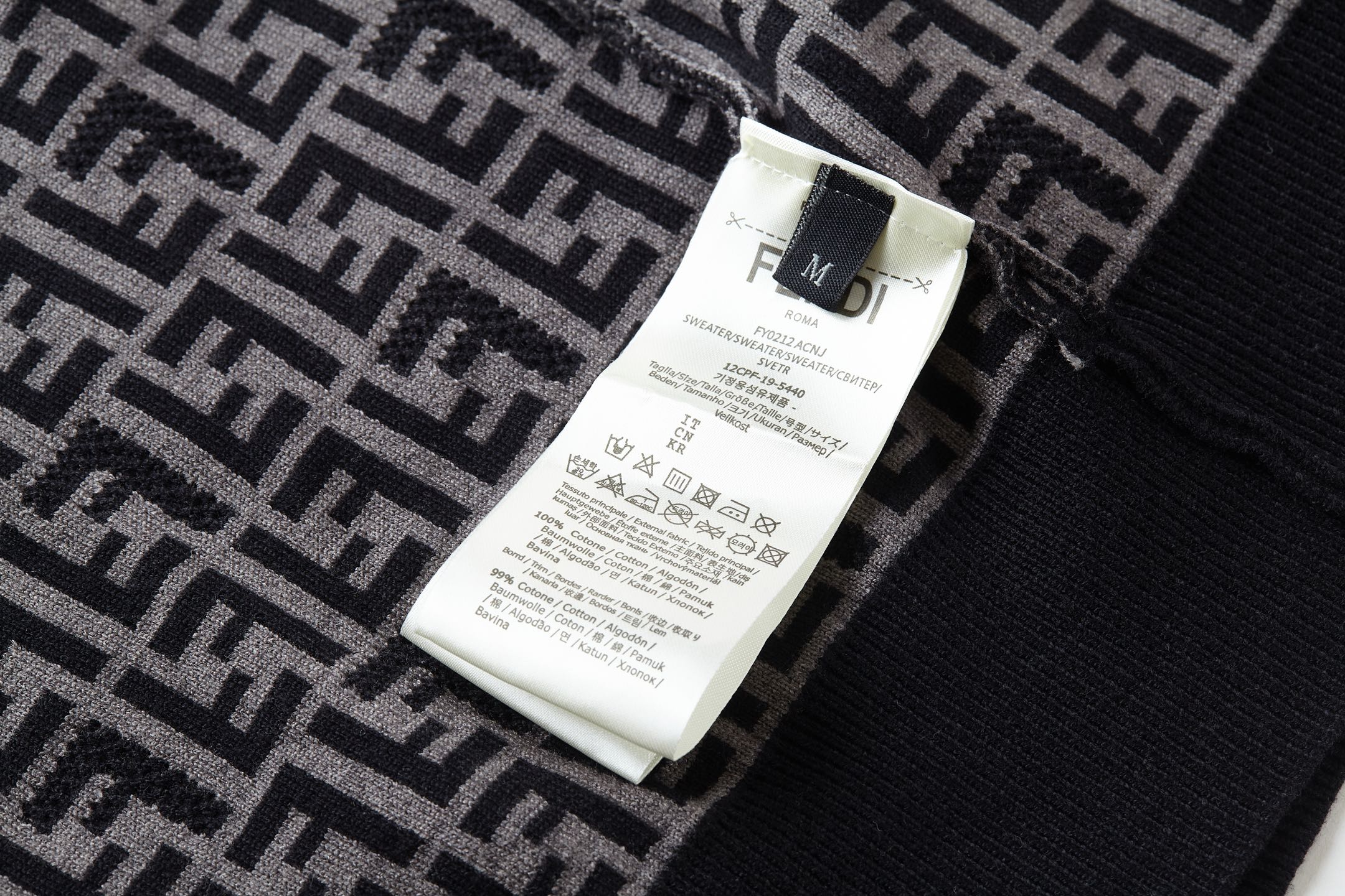 FENDI  芬迪 满印FF针织 T 恤 短袖 上衣 夏款 黑色 白色B0