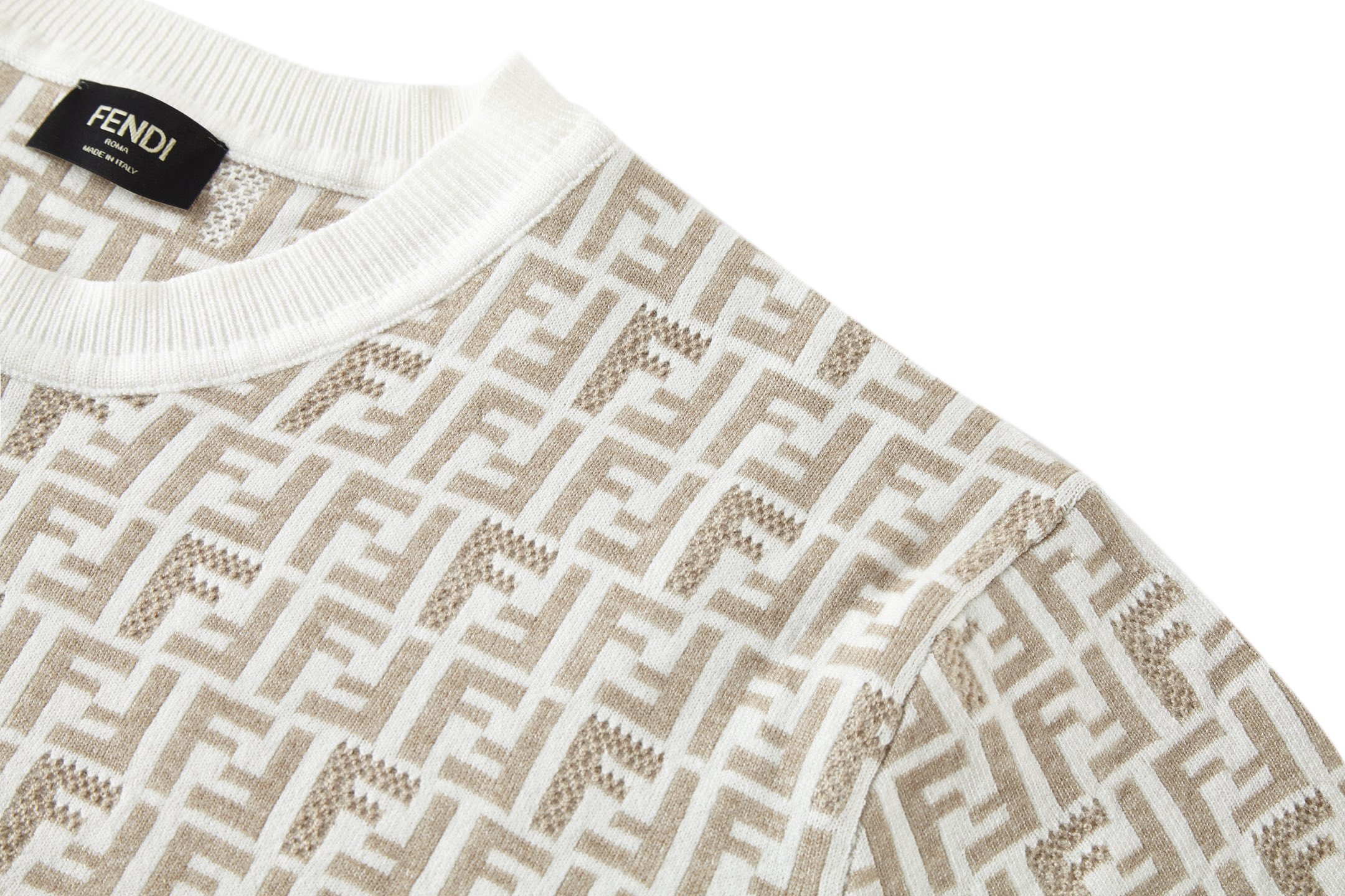 FENDI  芬迪 满印FF针织 T 恤 短袖 上衣 夏款 黑色 白色B0