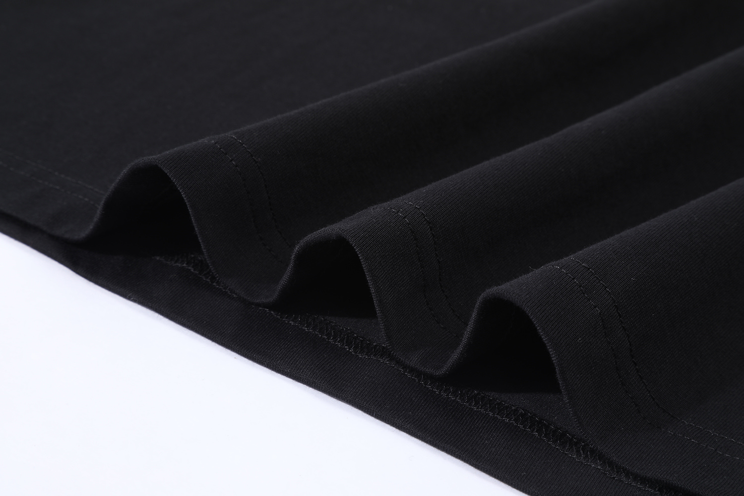 LOUIS VUITTON 路易威登 LV炫彩渐变 印花 夏季 T恤 男女同款  短袖 黑色A5