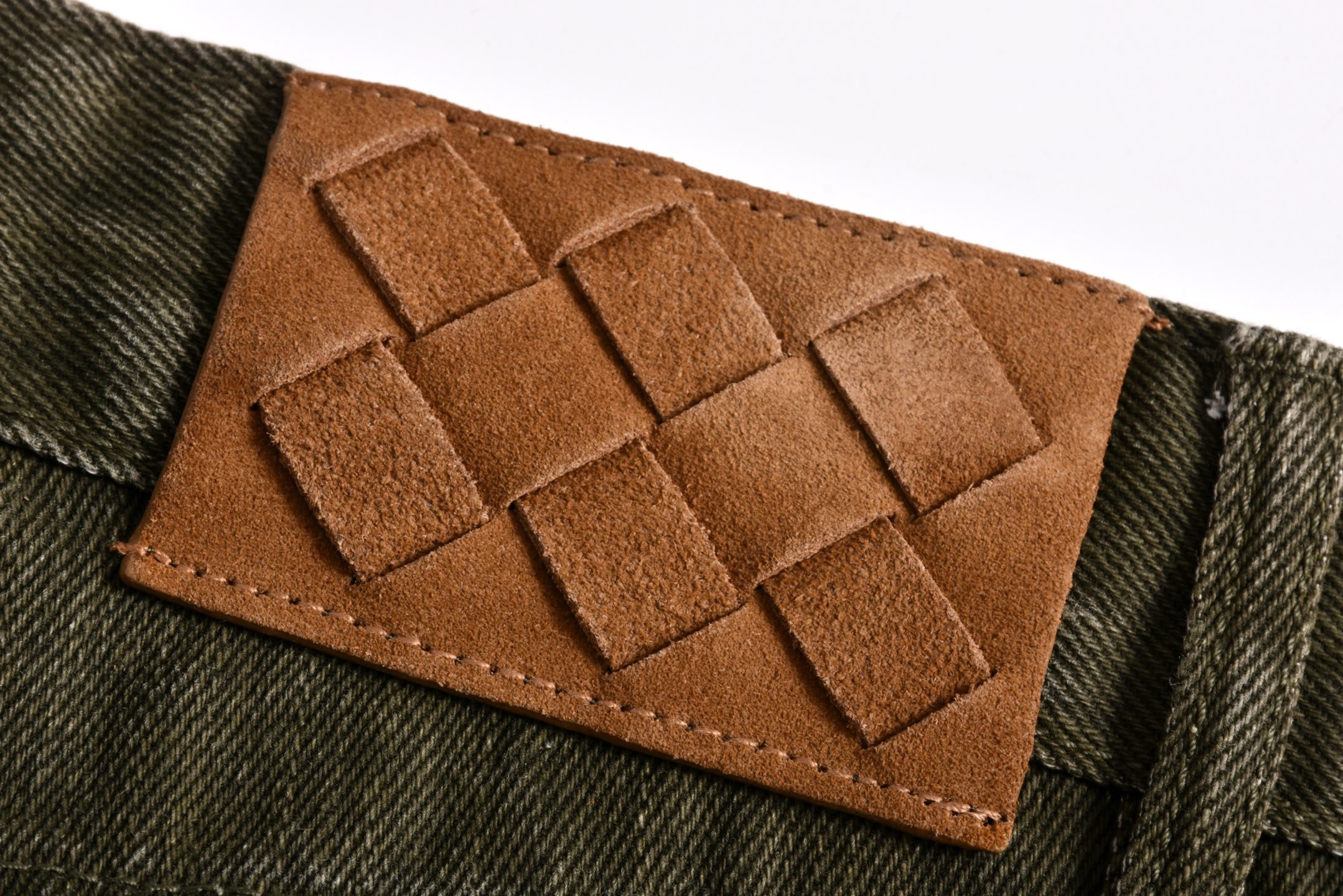 BV 25SS 纸牌兔  牛仔裤 长裤 休闲裤  橄榄绿 B0