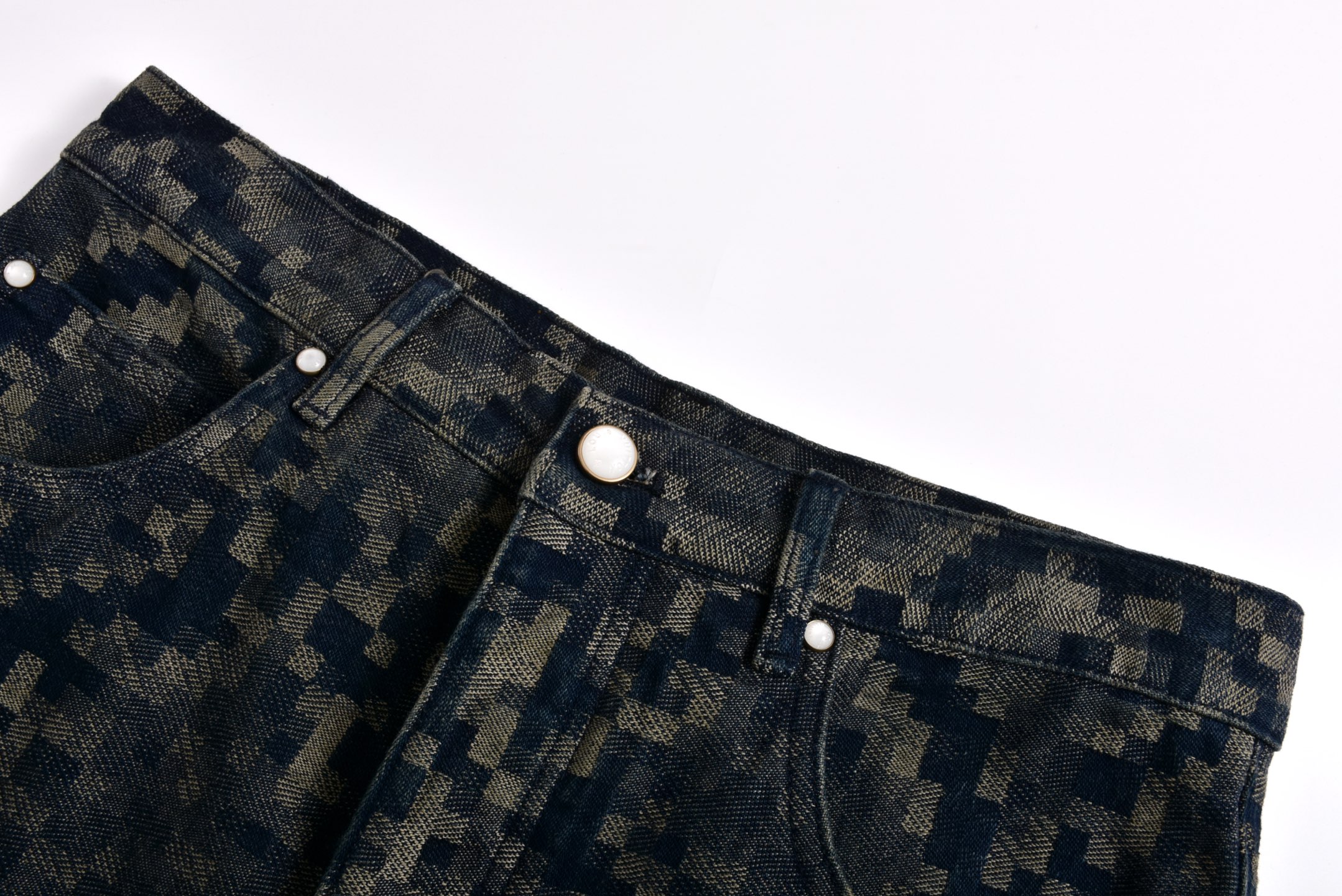 LOUIS VUITTON 路易威登 蟒蛇纹牛仔裤 裤子 长裤 C0 1AHDEV