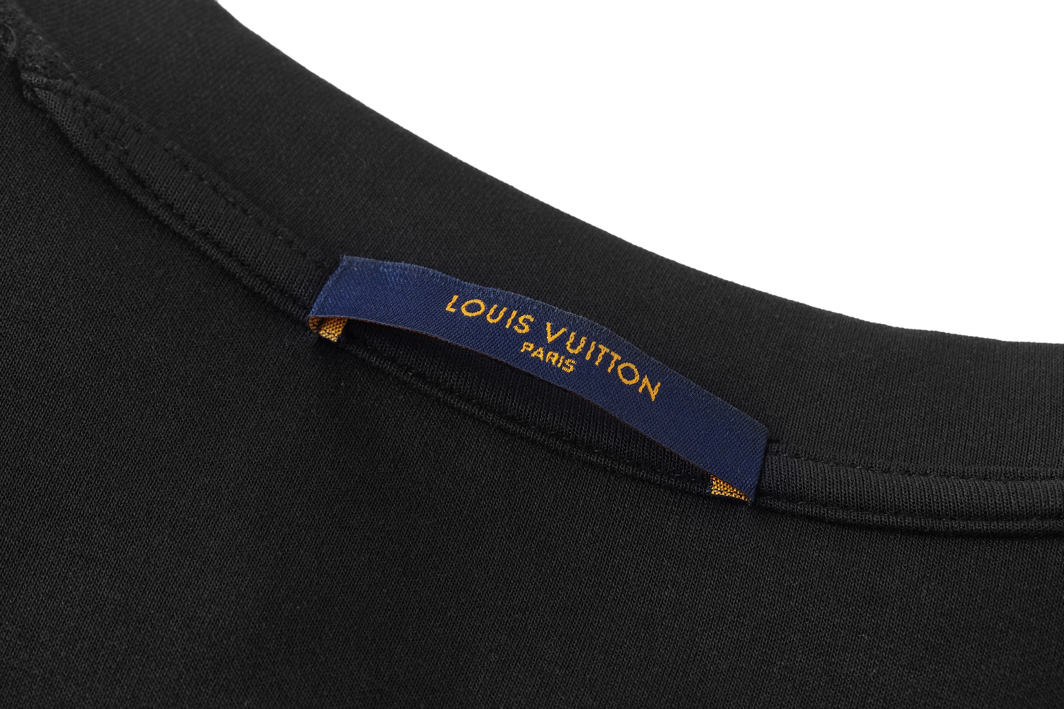  LOUIS VUITTON 路易威登 LV烫钻空气 印花 夏季 T恤 男女同款  短袖 黑色A5