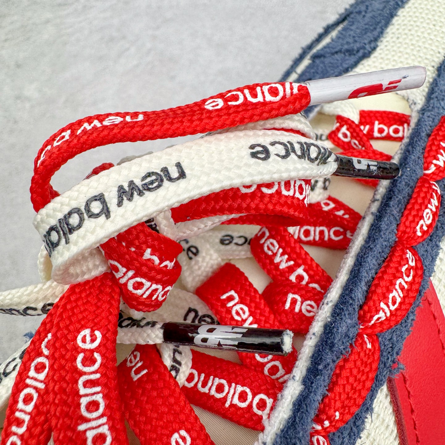 New Balance NB 471 低筒 织物牛剖层革 复古时尚 防滑耐磨 生活休闲鞋 波鞋  男女同款 米白深蓝色 U471AK