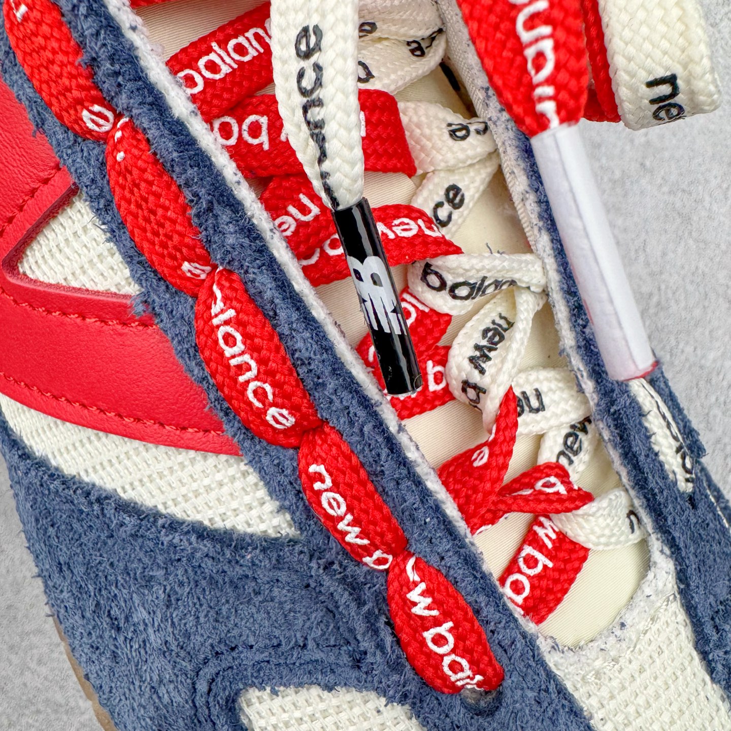 New Balance NB 471 低筒 织物牛剖层革 复古时尚 防滑耐磨 生活休闲鞋 波鞋  男女同款 米白深蓝色 U471AK