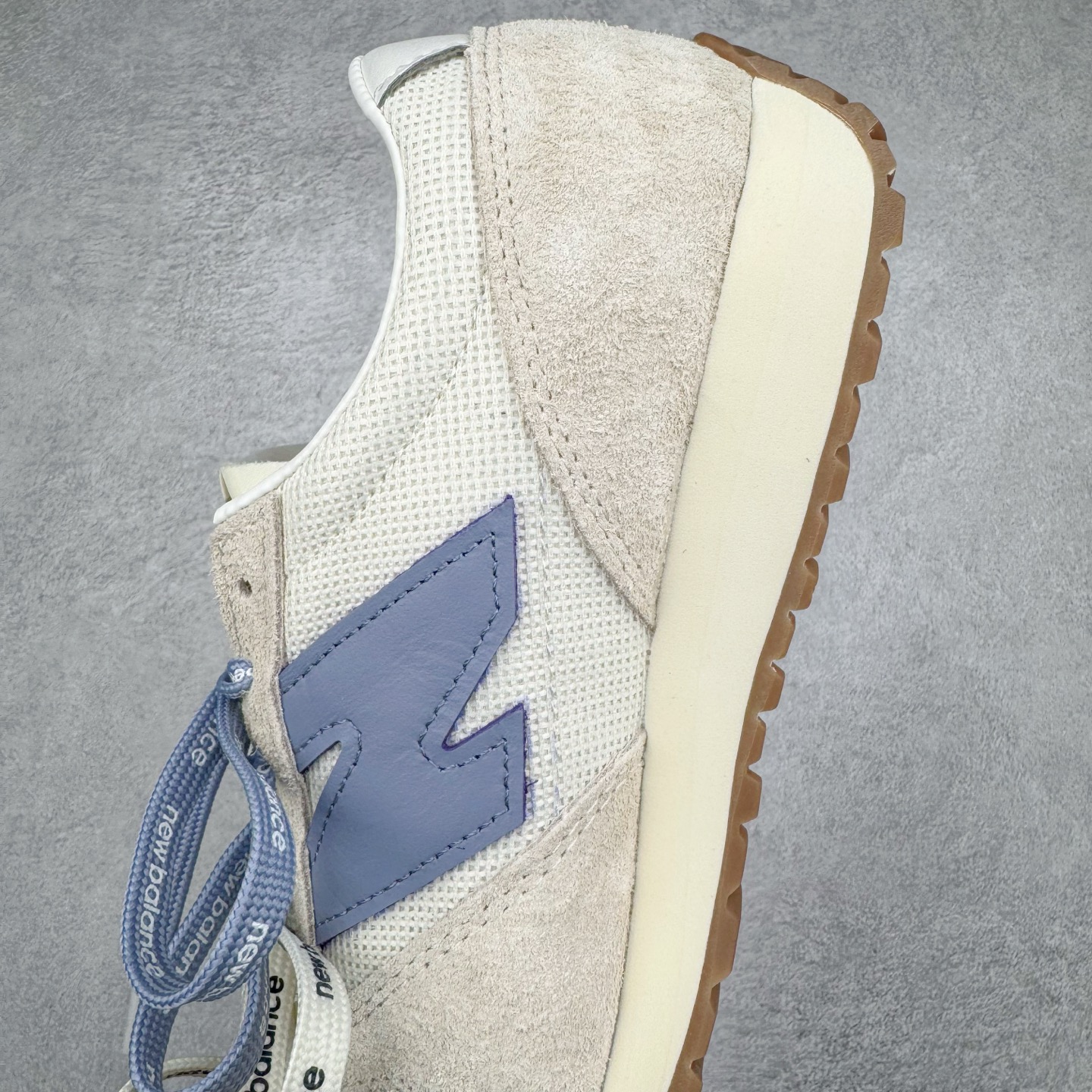 New Balance NB 471 低筒 织物牛剖层革 复古时尚 防滑耐磨 生活休闲鞋 波鞋  男女同款 米白色 U471AA