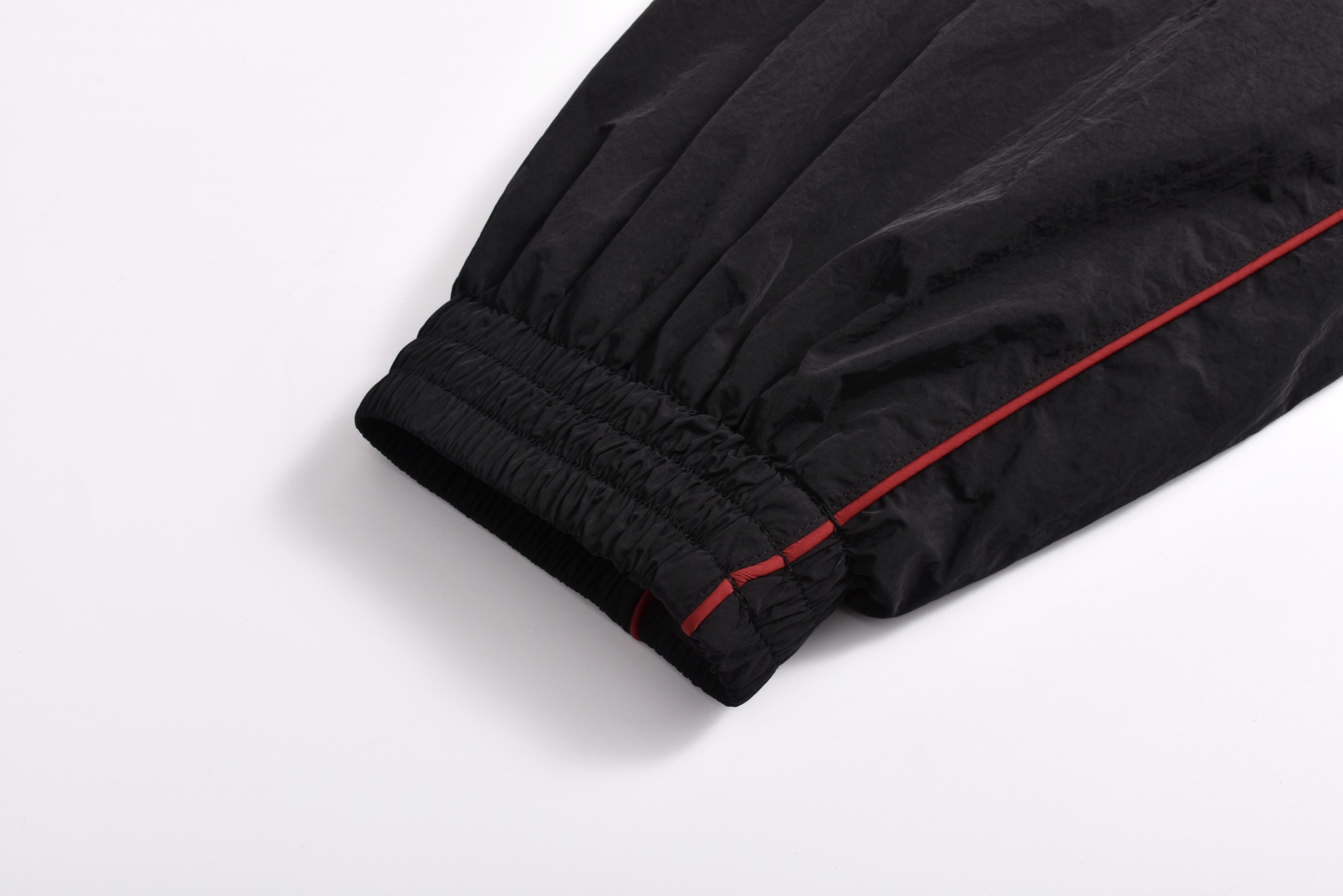 Balenciaga 巴黎世家 曼联冲锋衣 外套 夹克凤搂 长袖 黑色-B0