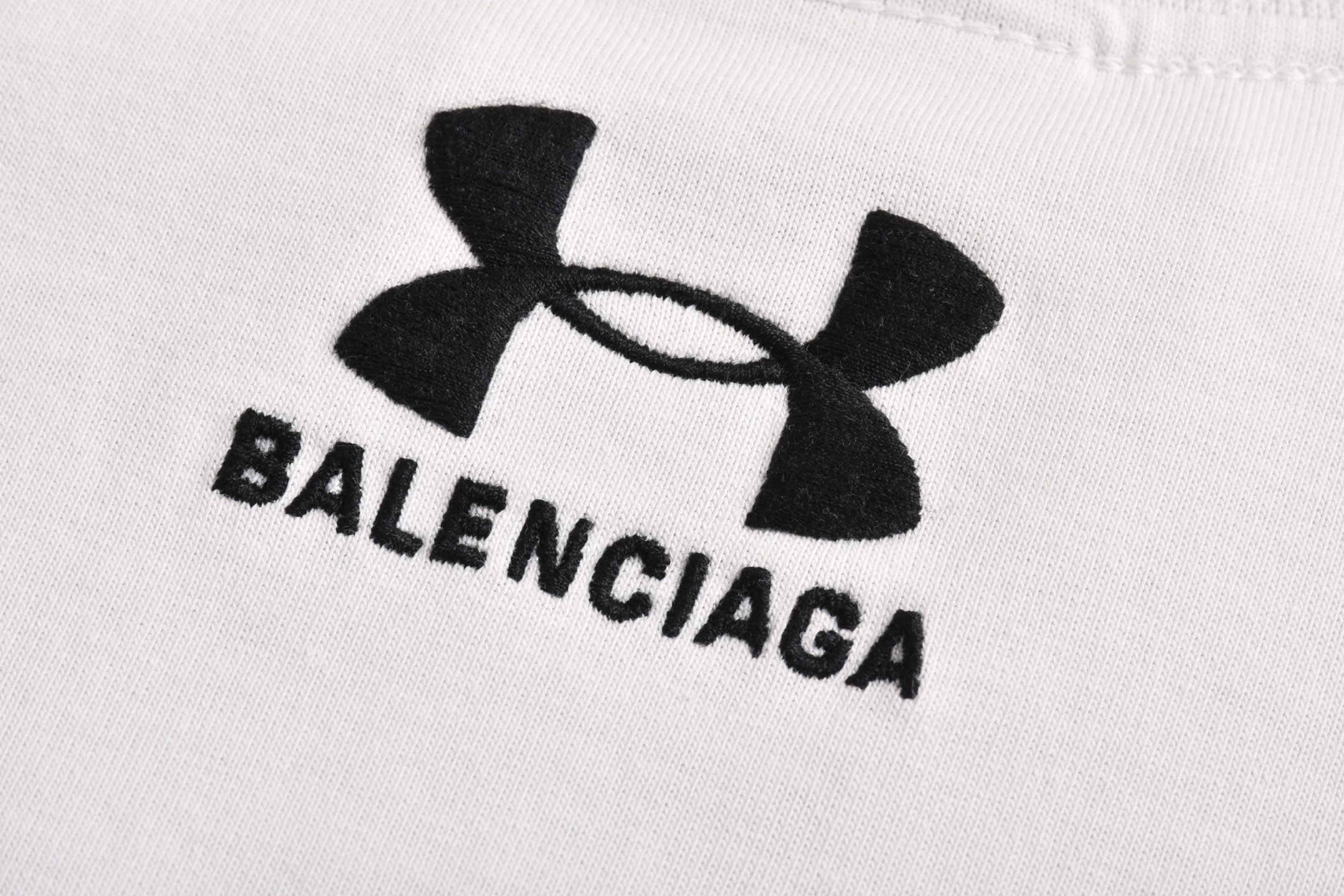 Balenciaga 巴黎世家 安德玛联名  短袖 T恤 圆领 短款 夏季 白色A5