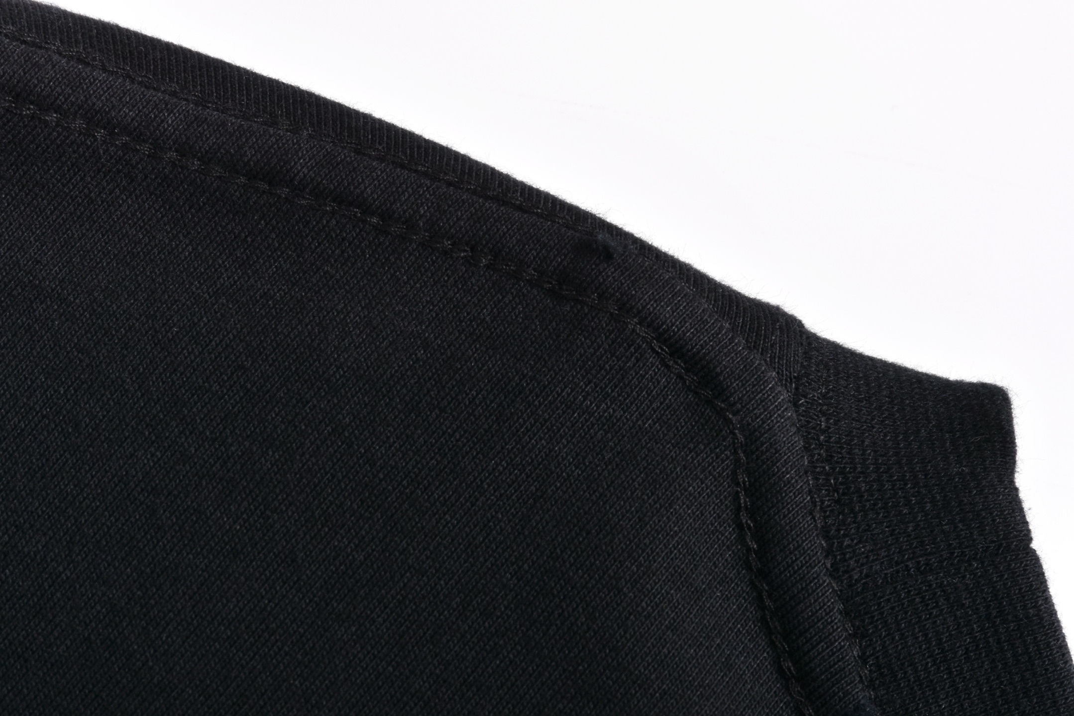 Balenciaga 巴黎世家  红胶带 印花 短袖 T恤 圆领 短款 夏季 黑色A5