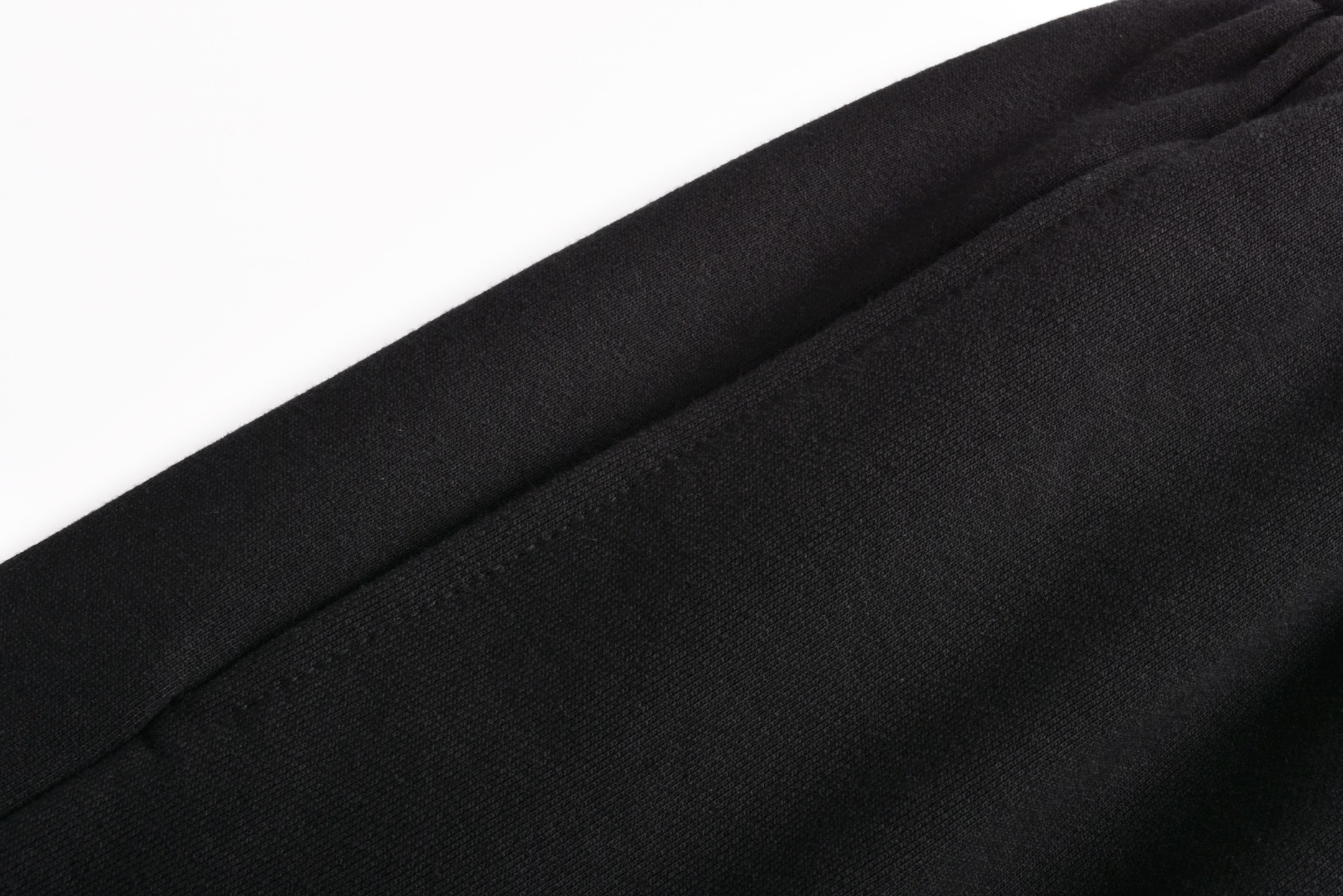 Balenciaga 巴黎世家 红刺绣尼龙 松紧腰运动裤 短裤 裤子 休闲裤 黑色-A5