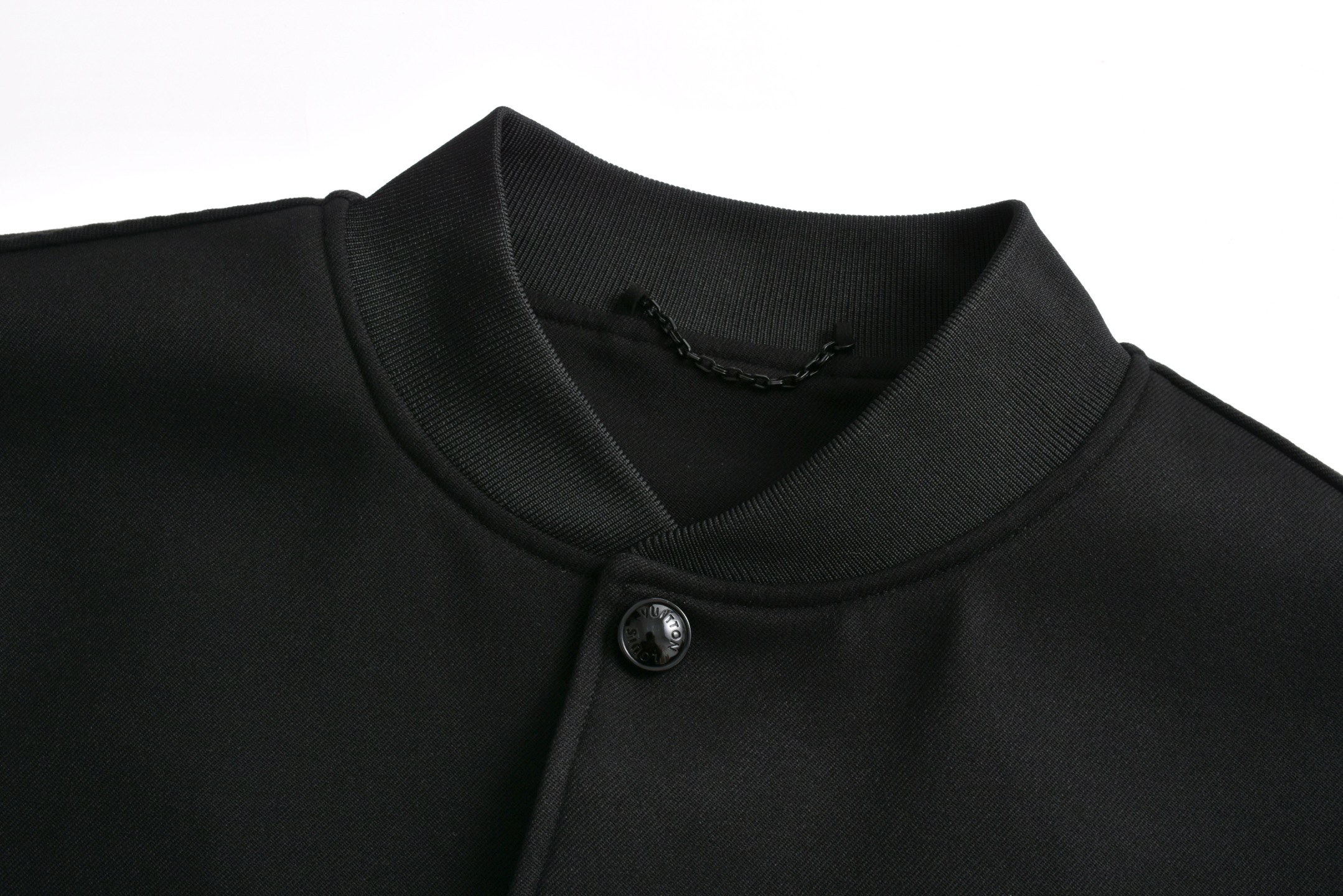 LOUIS VUITTON 路易威登 LV  四叶草彩钻 棒球服  夹克 外套 秋冬 凤搂  黑色C0