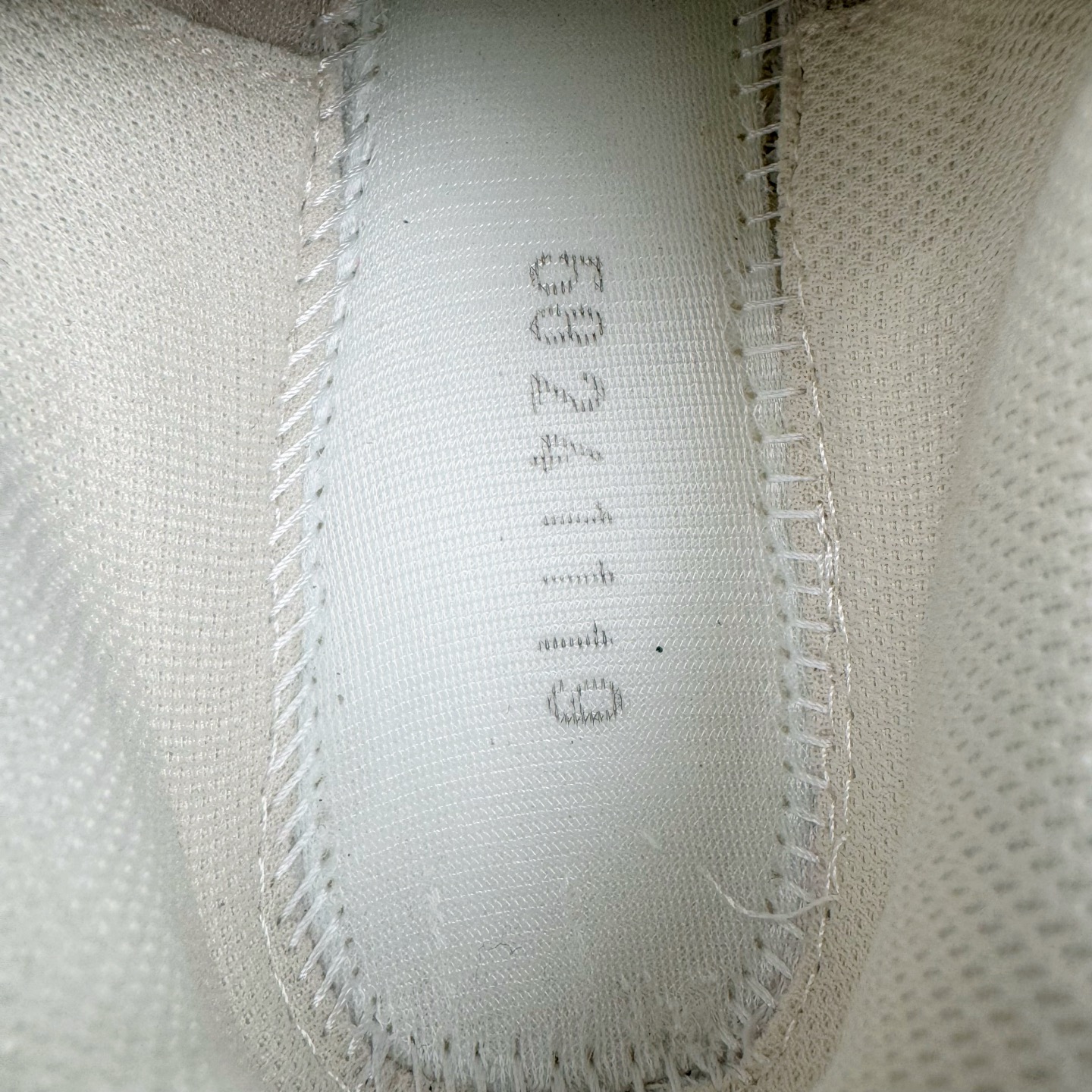 ASICS GEL-KAYANO K14 亚瑟士  低筒 减震 户外机能 运动鞋 跑步鞋  休闲鞋 板鞋 波鞋 男女同款  银白 1201A019-200