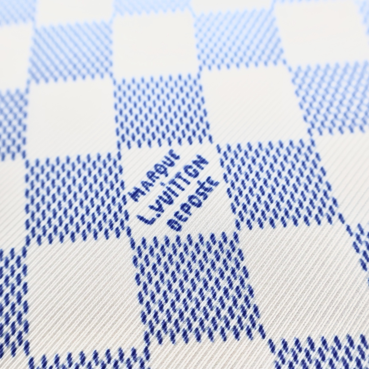 LOUIS VUITTON 路易威登 LV 丝绸彩色棋盘格 夏季 T恤 男女同款  短袖 白绿A5