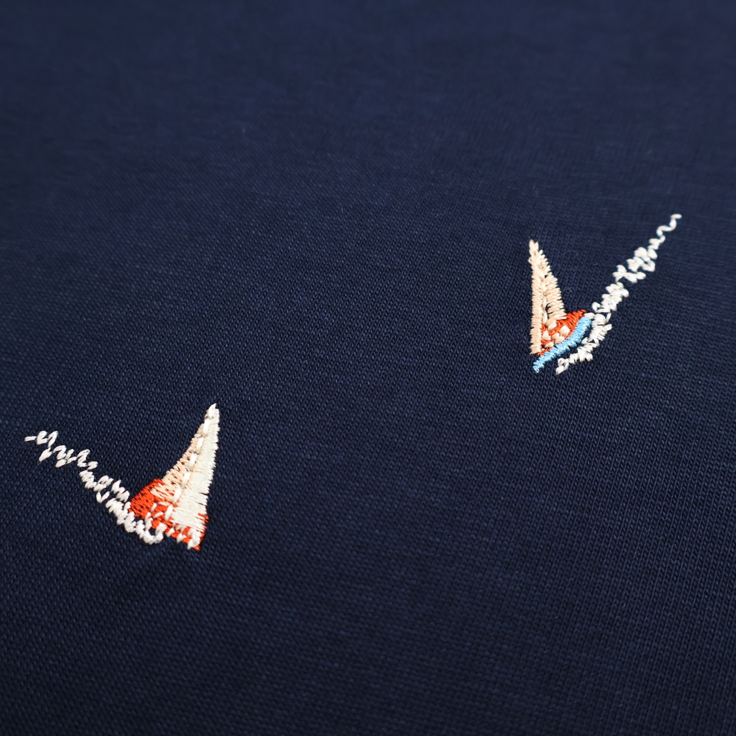 LOUIS VUITTON 路易威登 LV 千纸鹤刺绣 夏季 T恤 男女同款  短袖 黑色A2