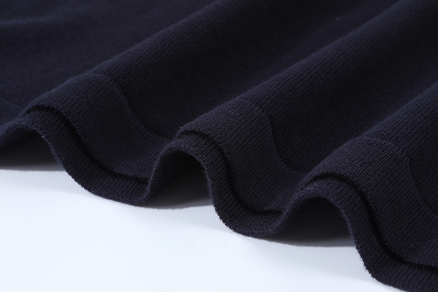 LOUIS VUITTON 路易威登 LV 提花暗纹logo 毛织 夏季 T恤 男女同款  短袖 黑色 白色 棕色A5