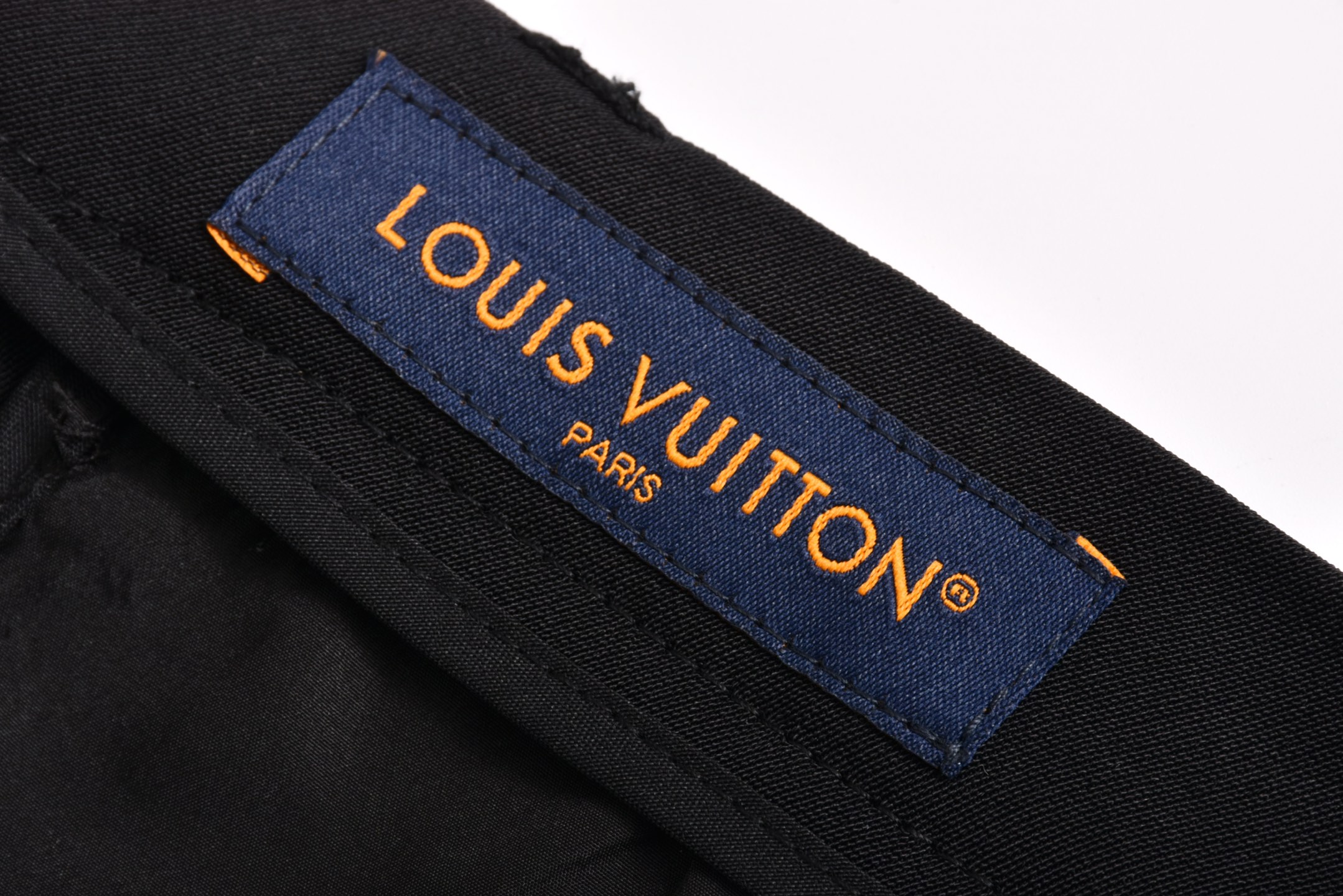 LOUIS VUITTON  路易威登 LV 渐变刺绣织带西裤  直筒 裤子 长裤 黑色C0