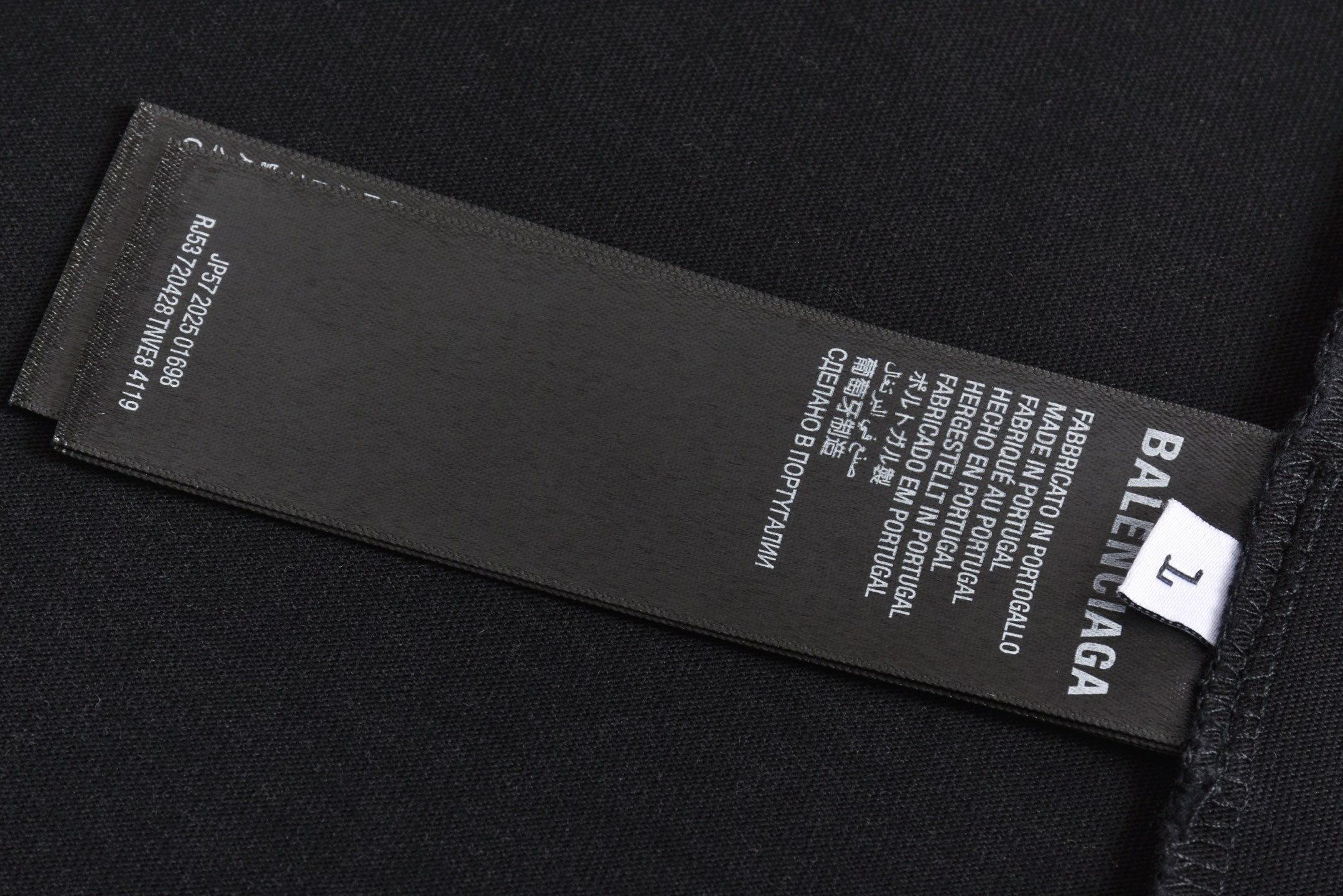 Balenciaga 巴黎世家 NOVARA 皇冠十字架龟裂 印花 短袖 T恤 圆领 短款 夏季 洗水灰 811688TRVP21055