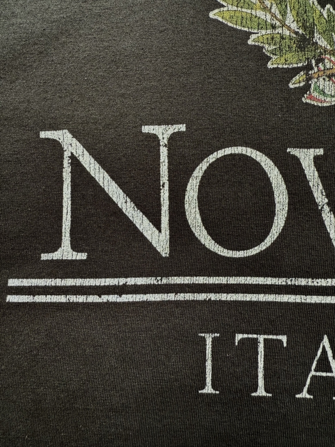 Balenciaga 巴黎世家 NOVARA 皇冠十字架龟裂 印花 短袖 T恤 圆领 短款 夏季 洗水灰 811688TRVP21055