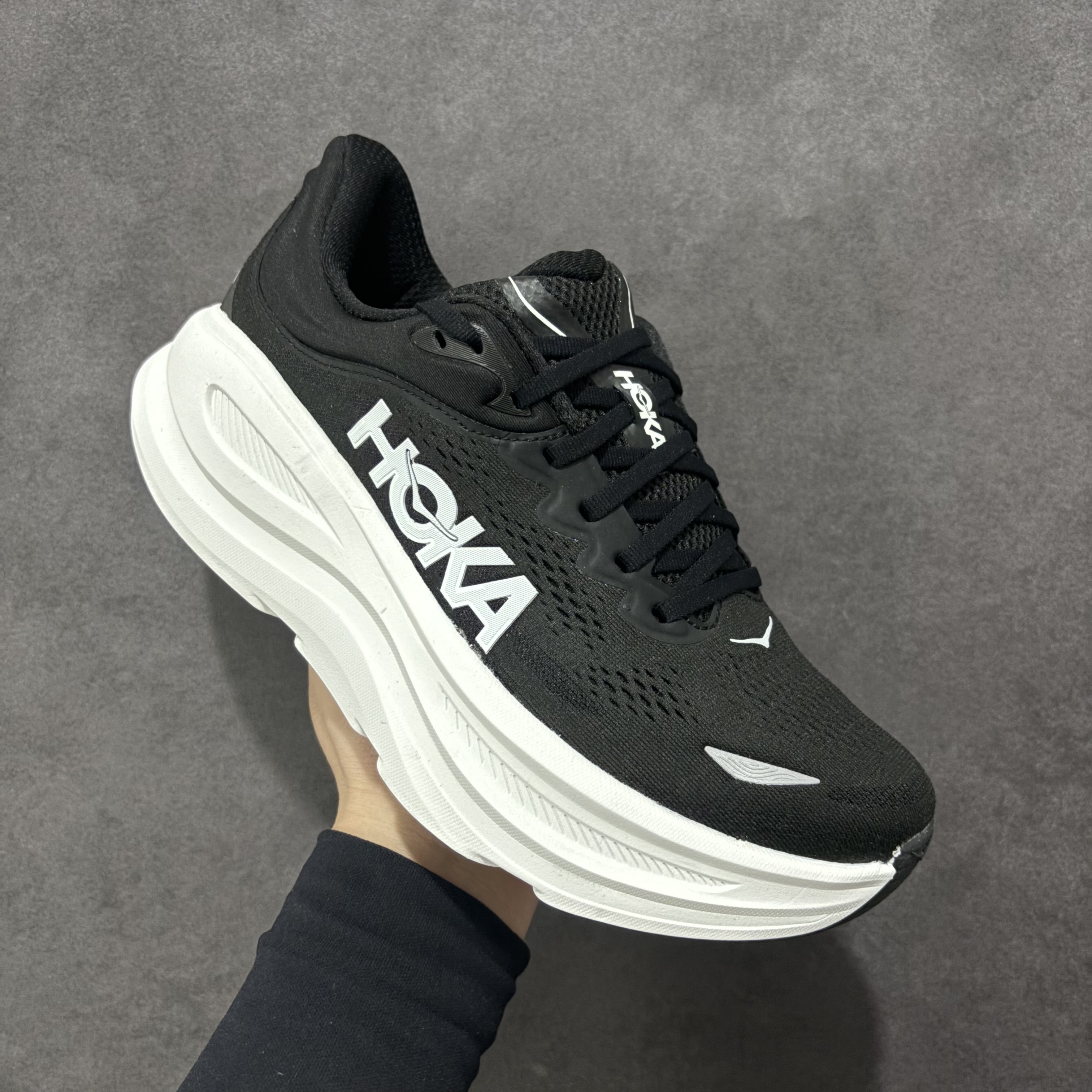 HOKA ONE ONE Bondi 9   邦迪 9 九代 舒适防滑耐磨低帮休闲跑步鞋 波鞋  黑白 1162011-BWHT