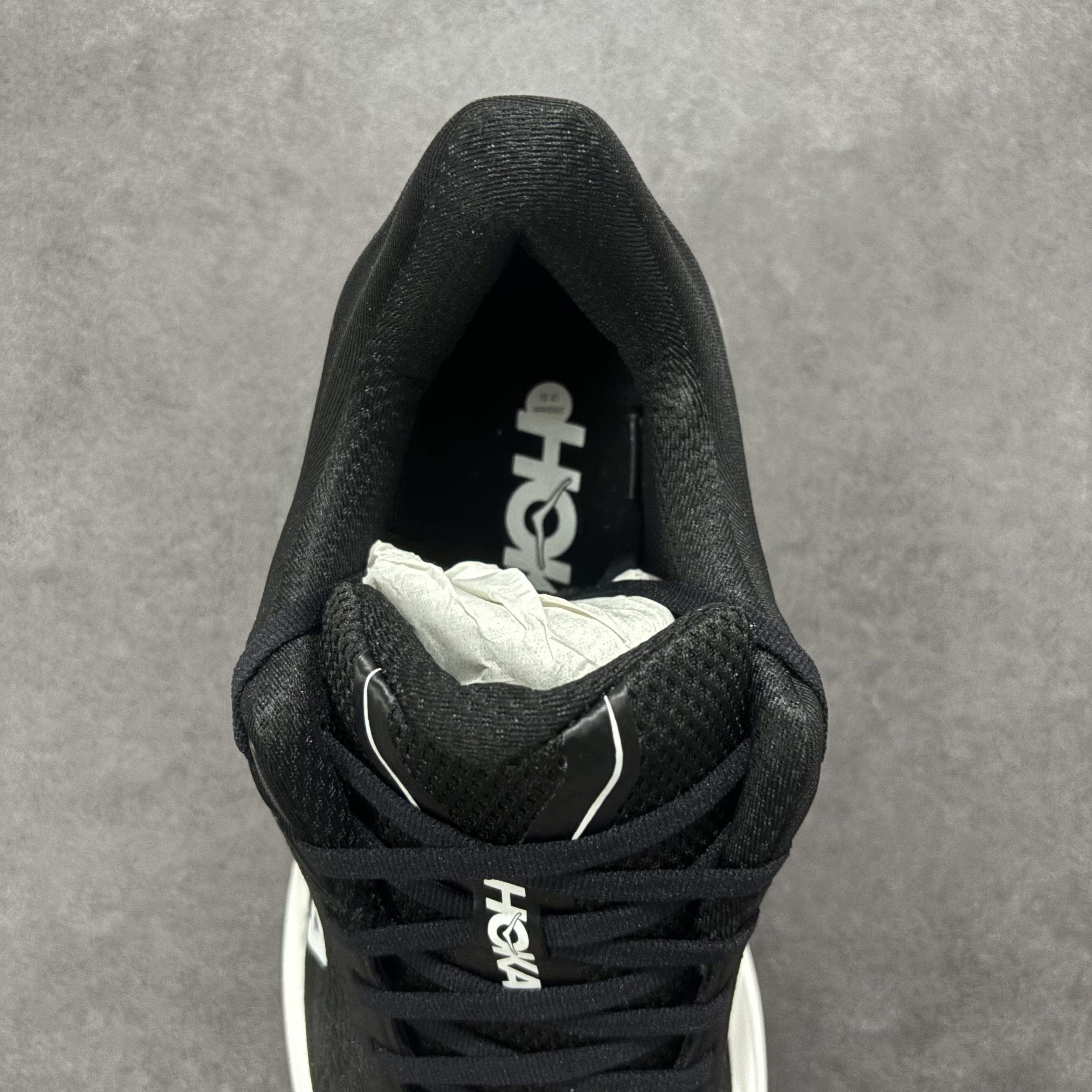 HOKA ONE ONE Bondi 9   邦迪 9 九代 舒适防滑耐磨低帮休闲跑步鞋 波鞋  黑白 1162011-BWHT